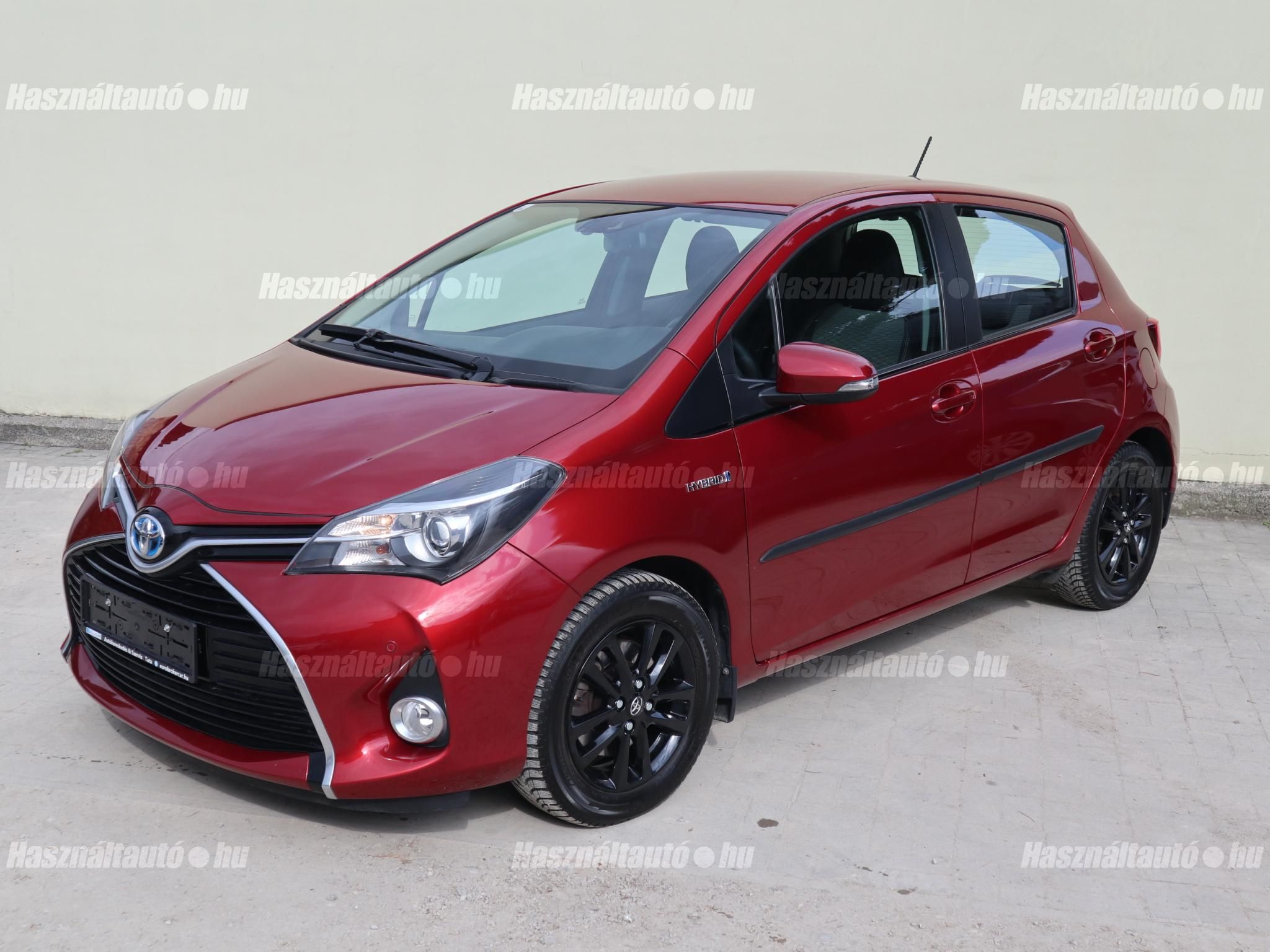 TOYOTA YARIS 2015/7 - 1