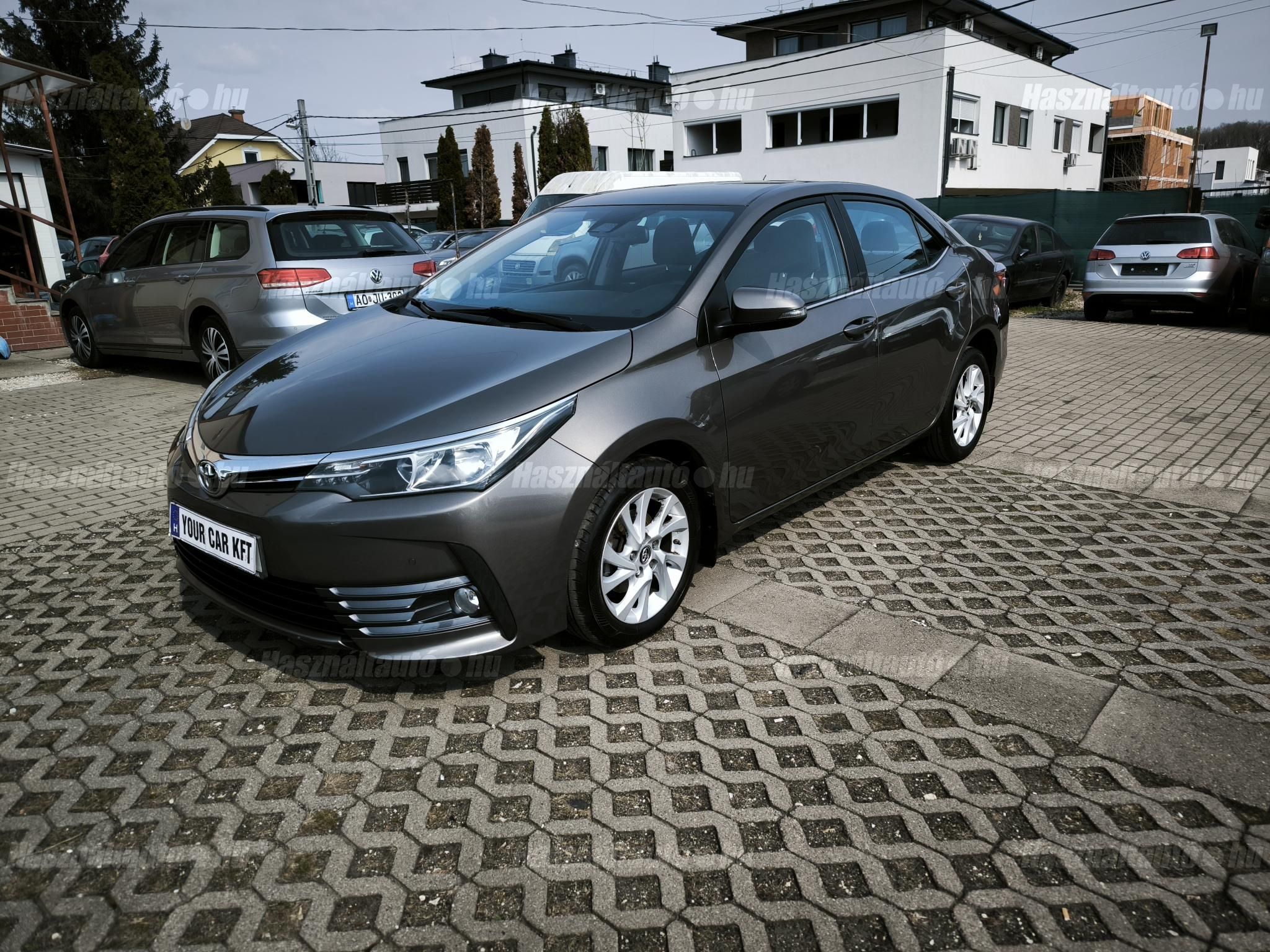 TOYOTA COROLLA 2019 - 1