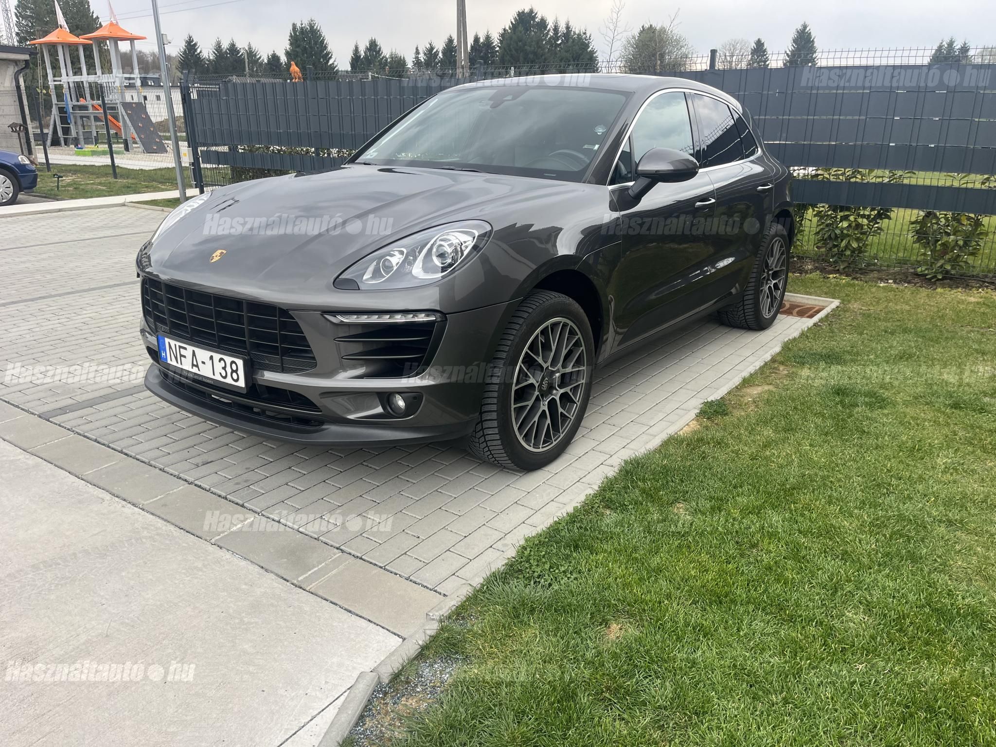PORSCHE MACAN 2015/12 - 1