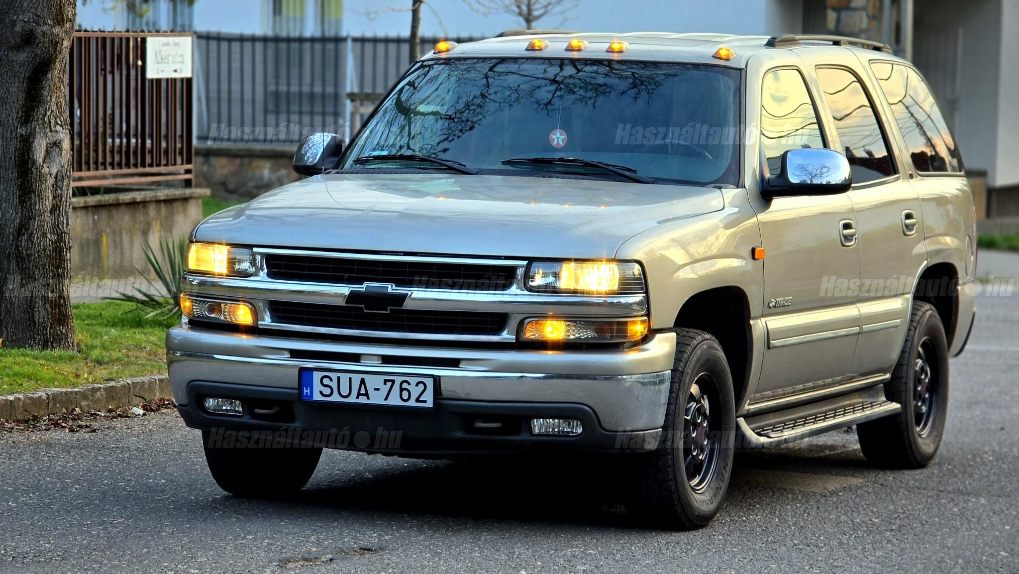 CHEVROLET TAHOE 2000 - 1