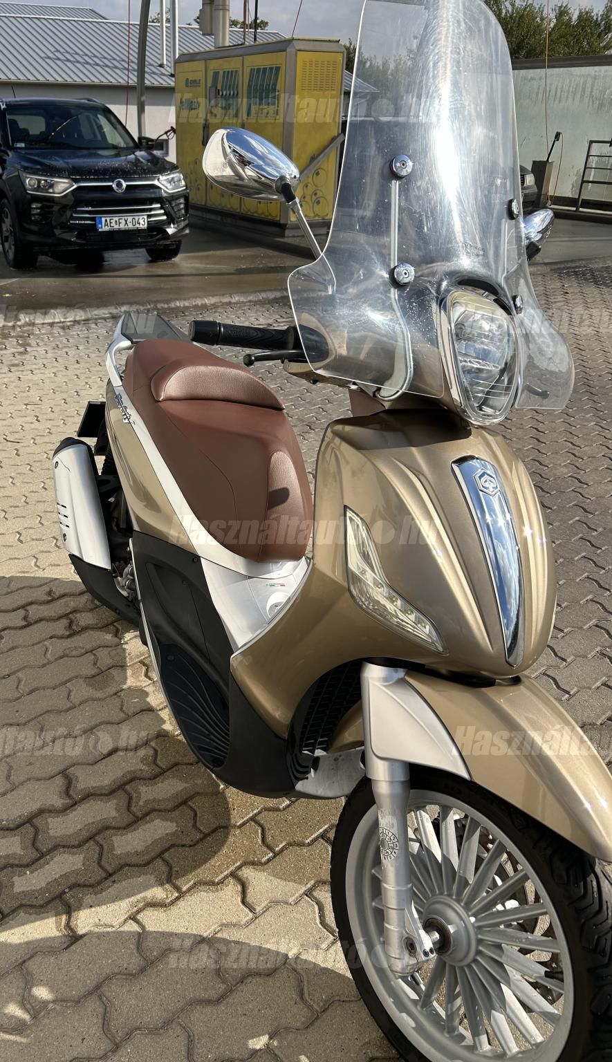 PIAGGIO BEVERLY 300 2010/8 - 1