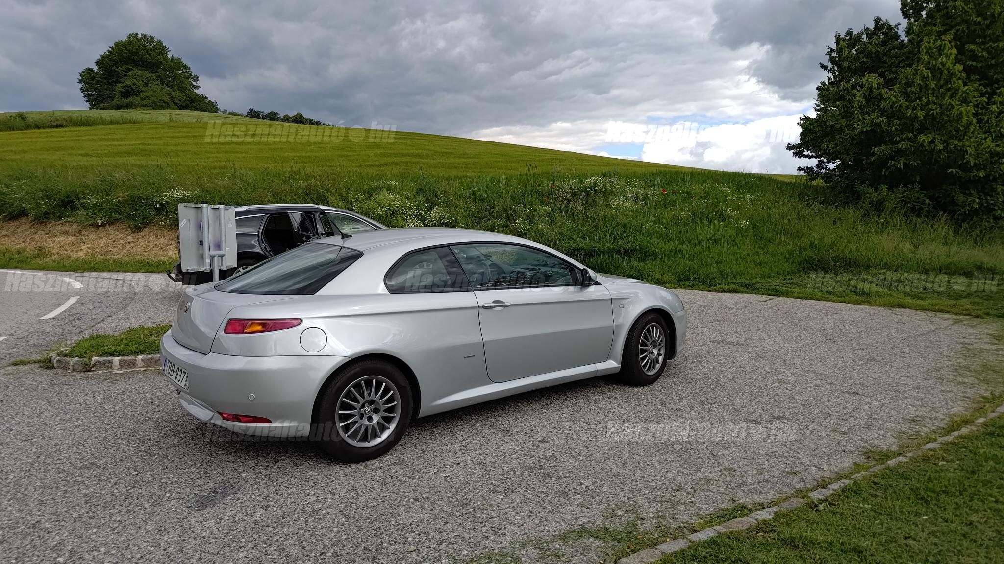 ALFA ROMEO GT 2008/12 - 1