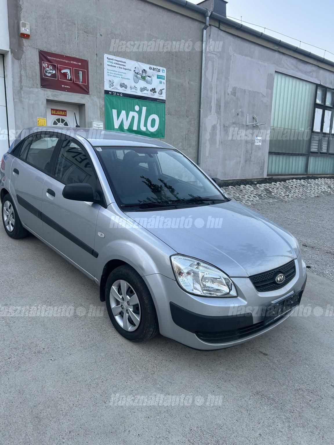 KIA RIO 2009/8 - 1