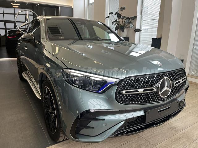 MERCEDES-BENZ GLC 220 2025/11 - 1