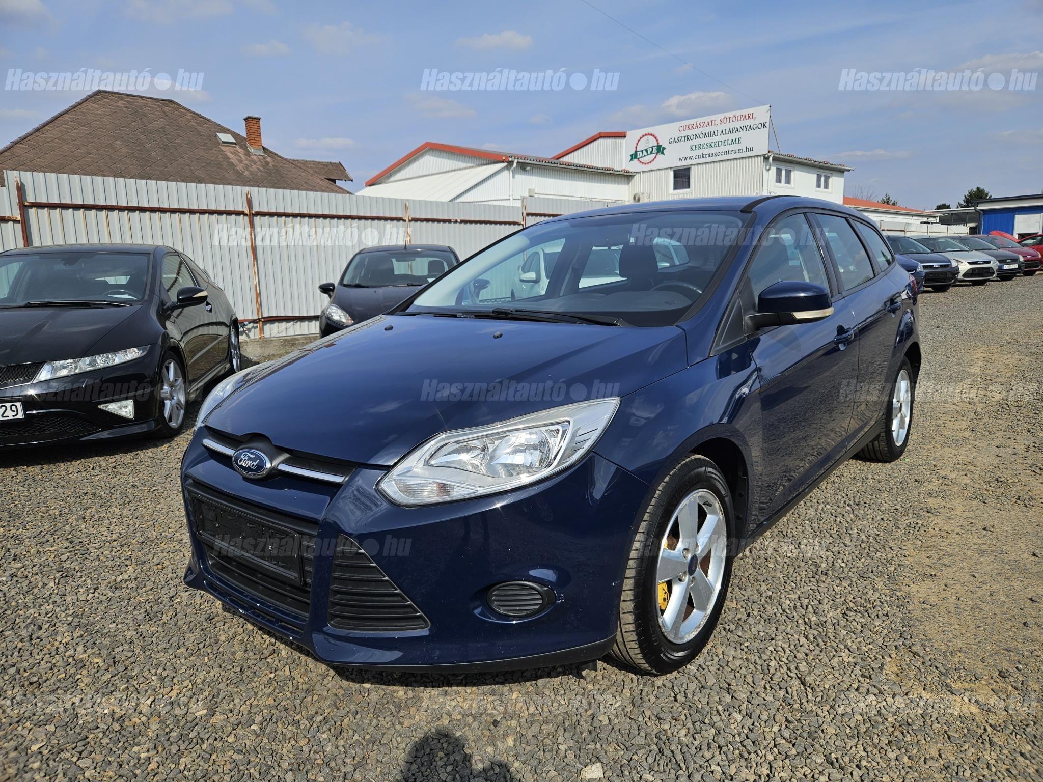 FORD FOCUS 2011/6 - 1