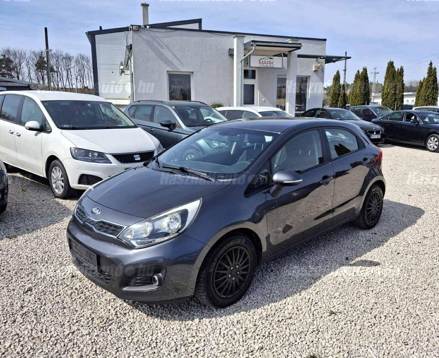 KIA RIO 2012/11 - 1