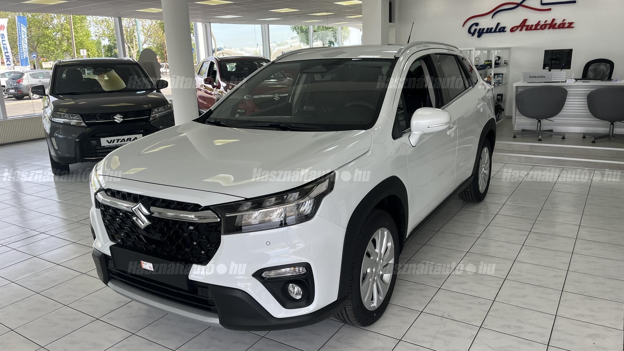 SUZUKI S-CROSS 2026 - 1