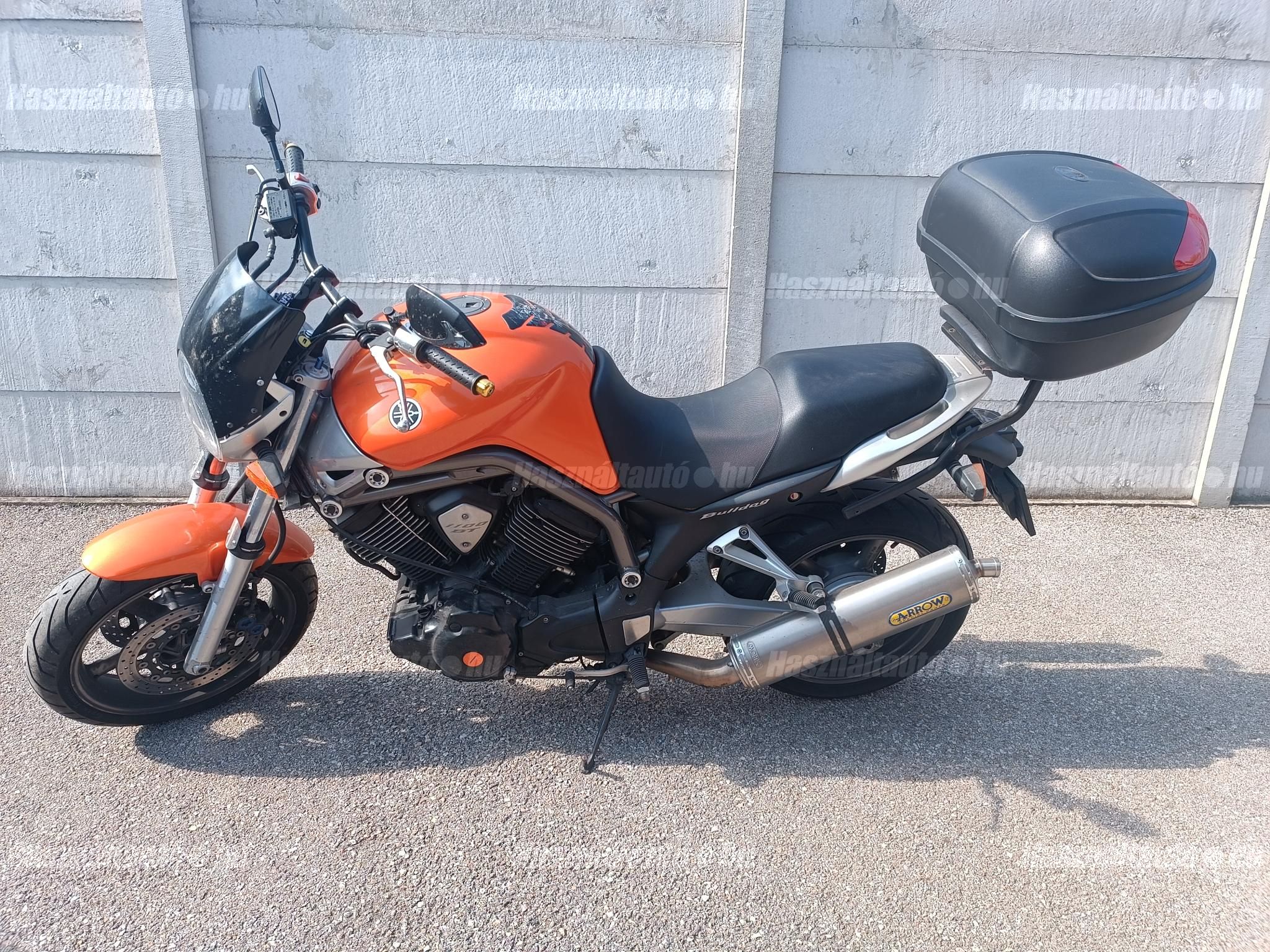YAMAHA BT 1100 2003/4 - 1
