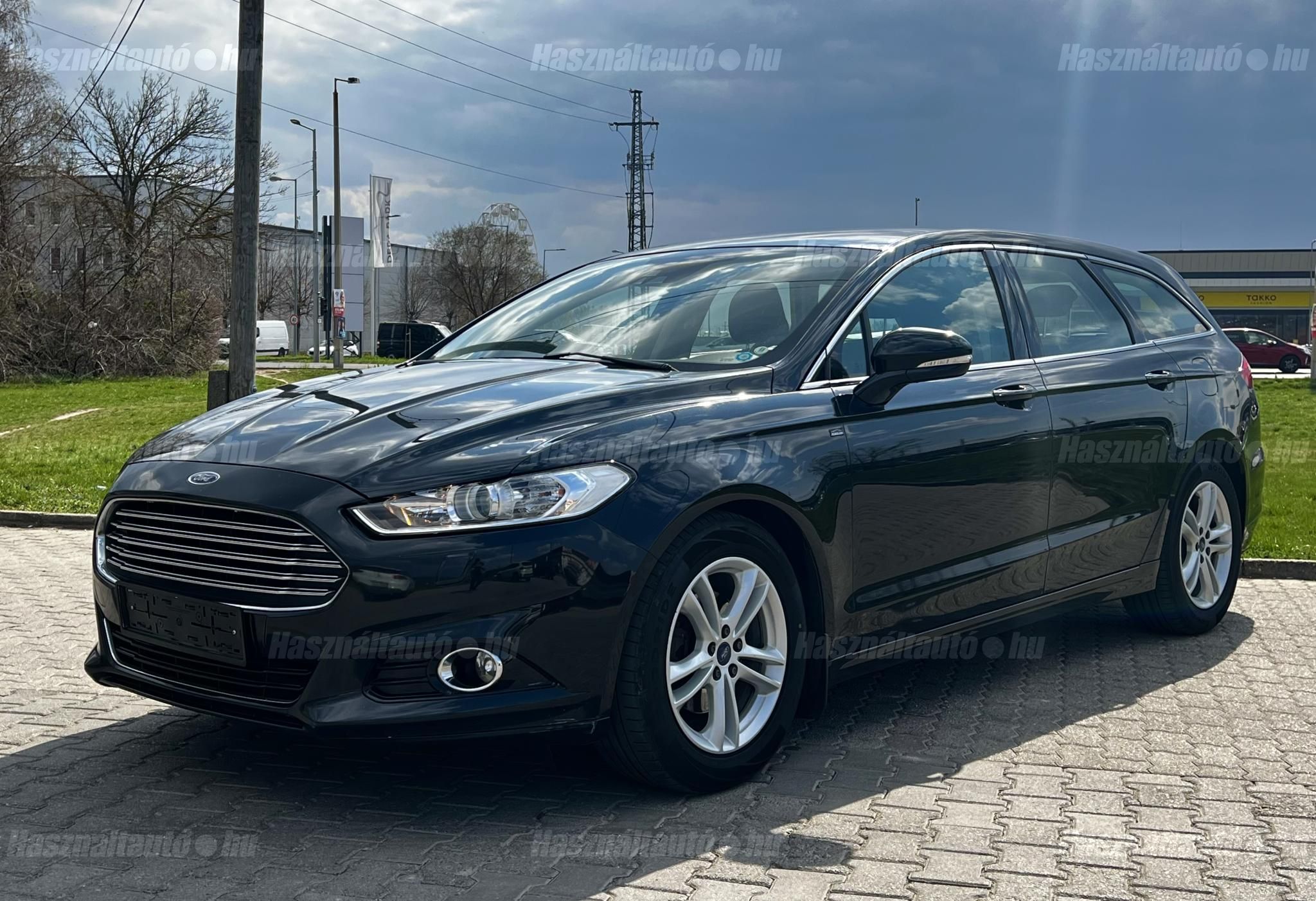 FORD MONDEO 2015/12 - 1