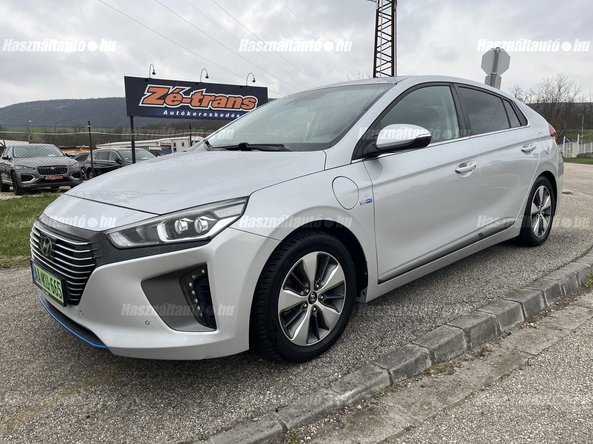 HYUNDAI IONIQ 2018/12 - 1