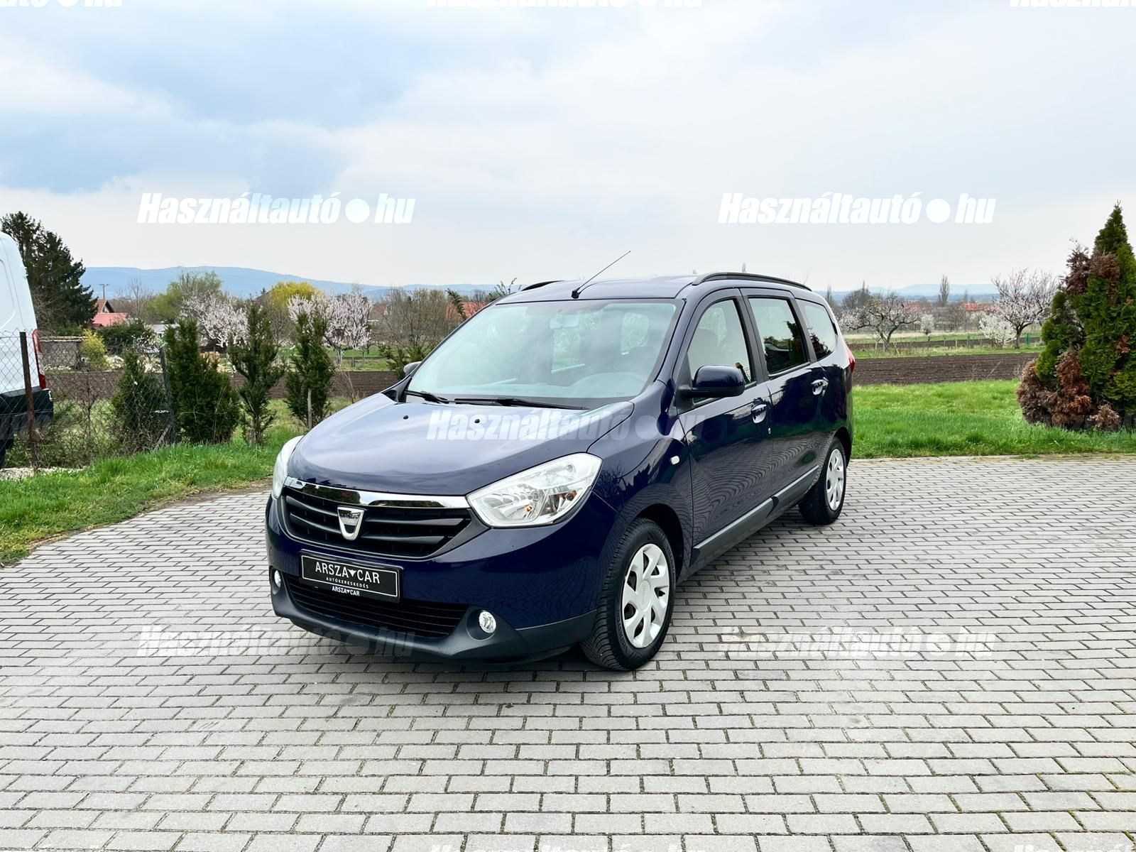 DACIA LODGY 2016/6 - 1