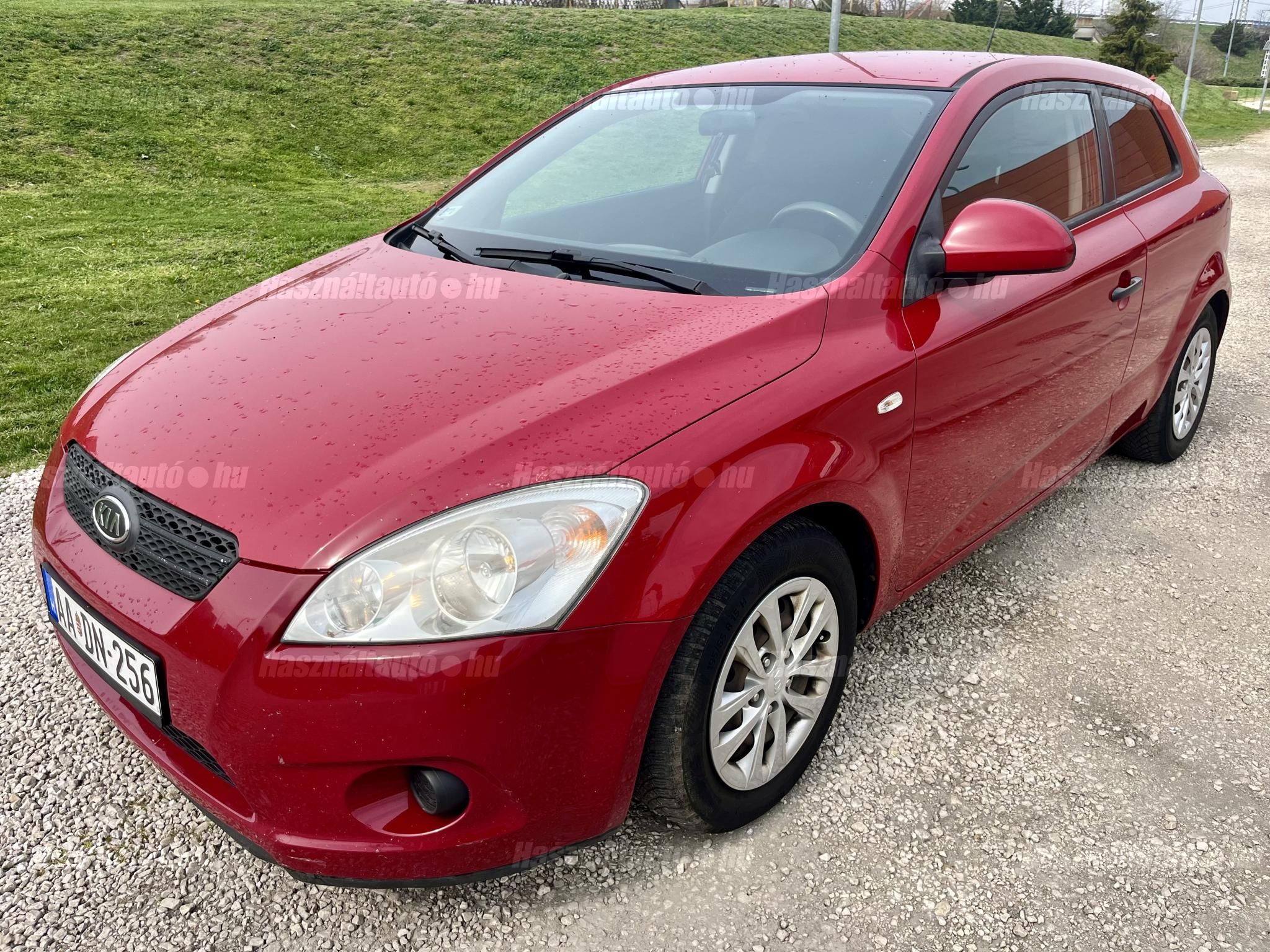 KIA PRO CEE'D 2007/11 - 1