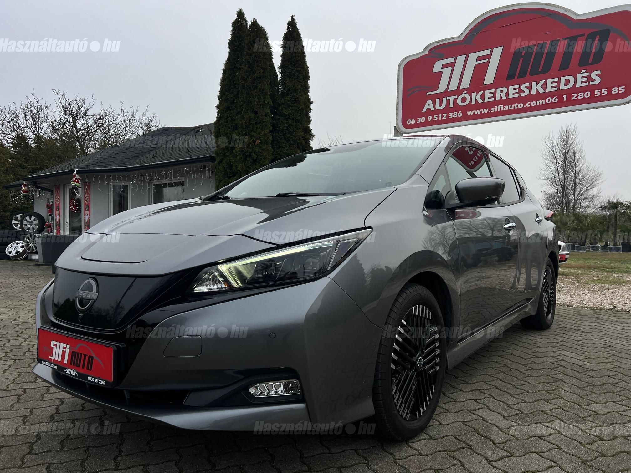 NISSAN LEAF 2022/8 - 1