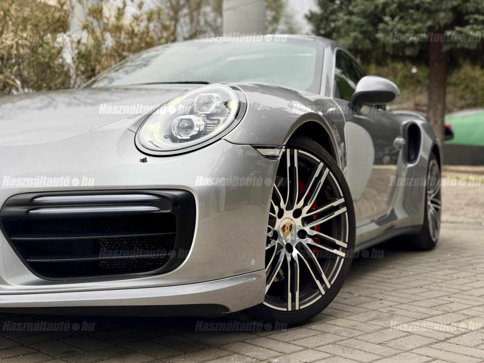 PORSCHE 911 2016/9 - 1