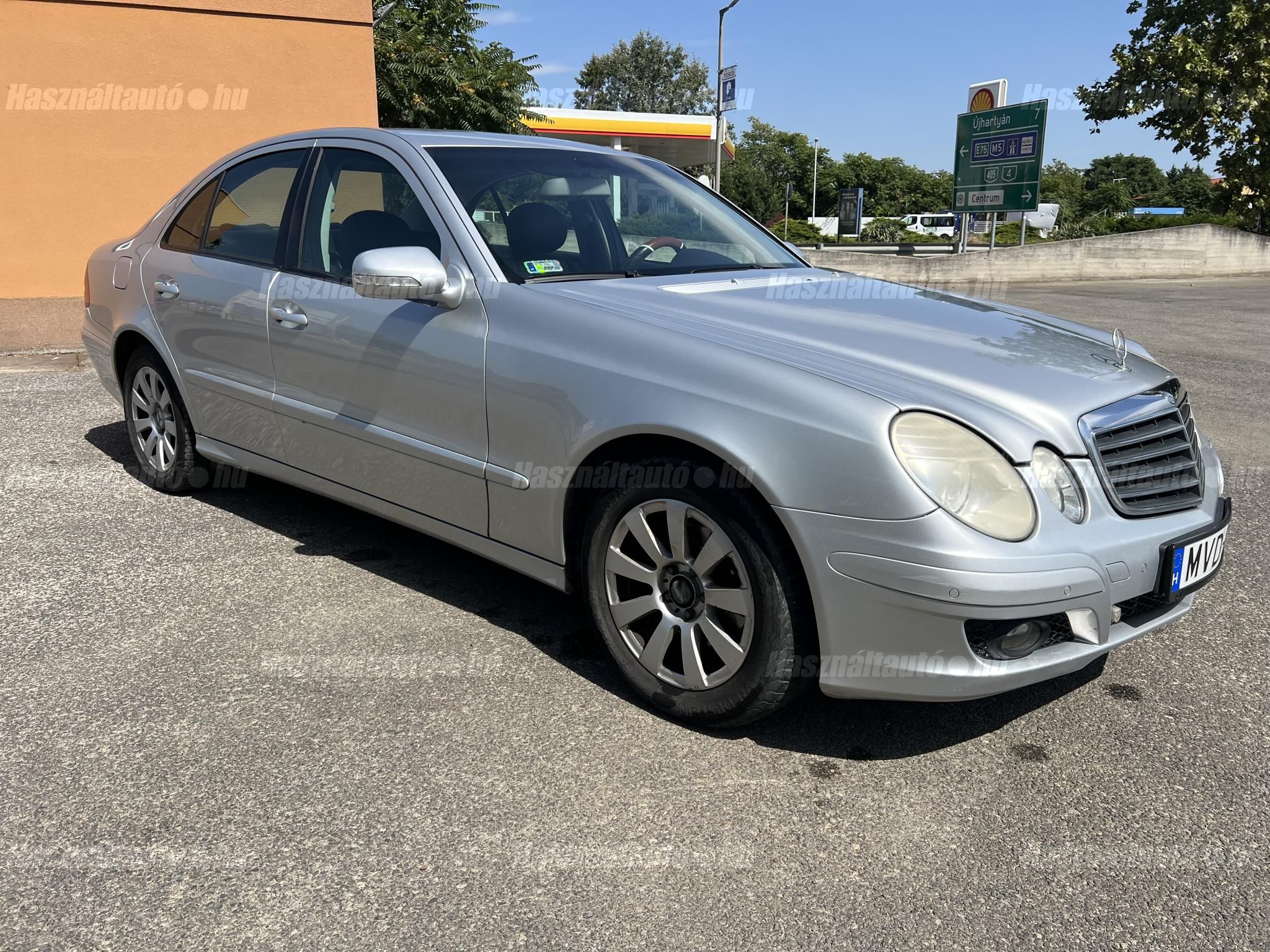 MERCEDES-BENZ E 200 2007/5 - 1