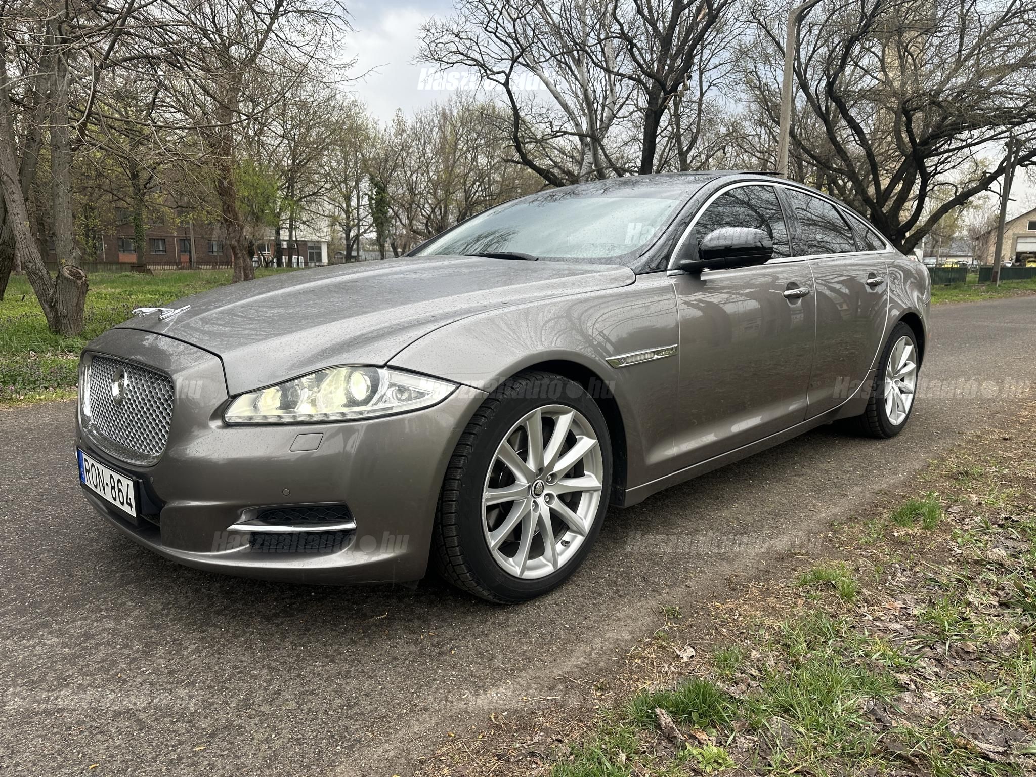 JAGUAR XJ 2010/8 - 1