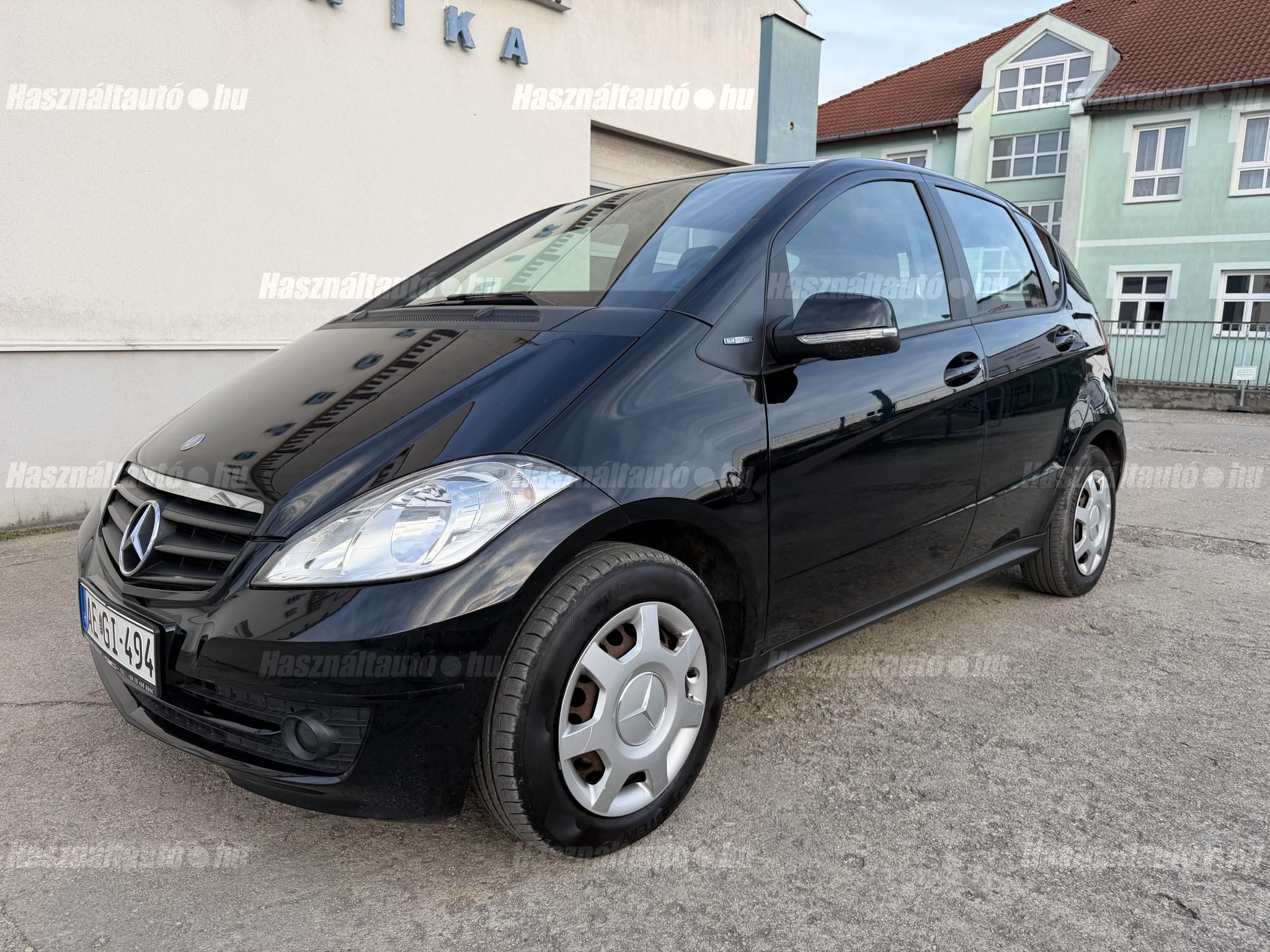MERCEDES-BENZ A 160 2011/12 - 1