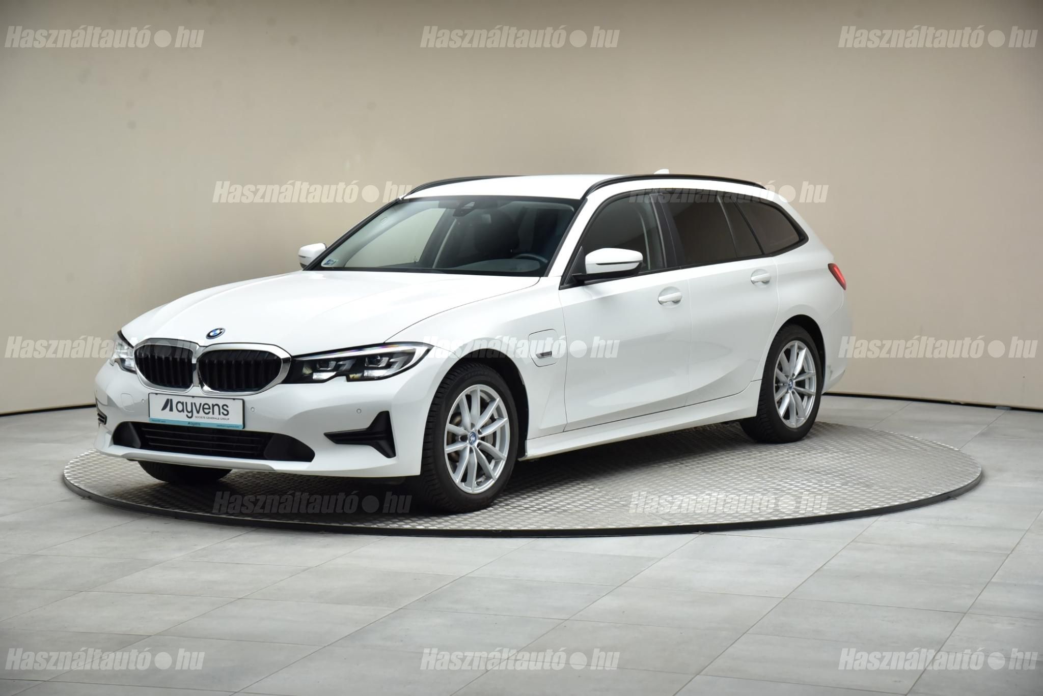 BMW 330 2022/7 - 1