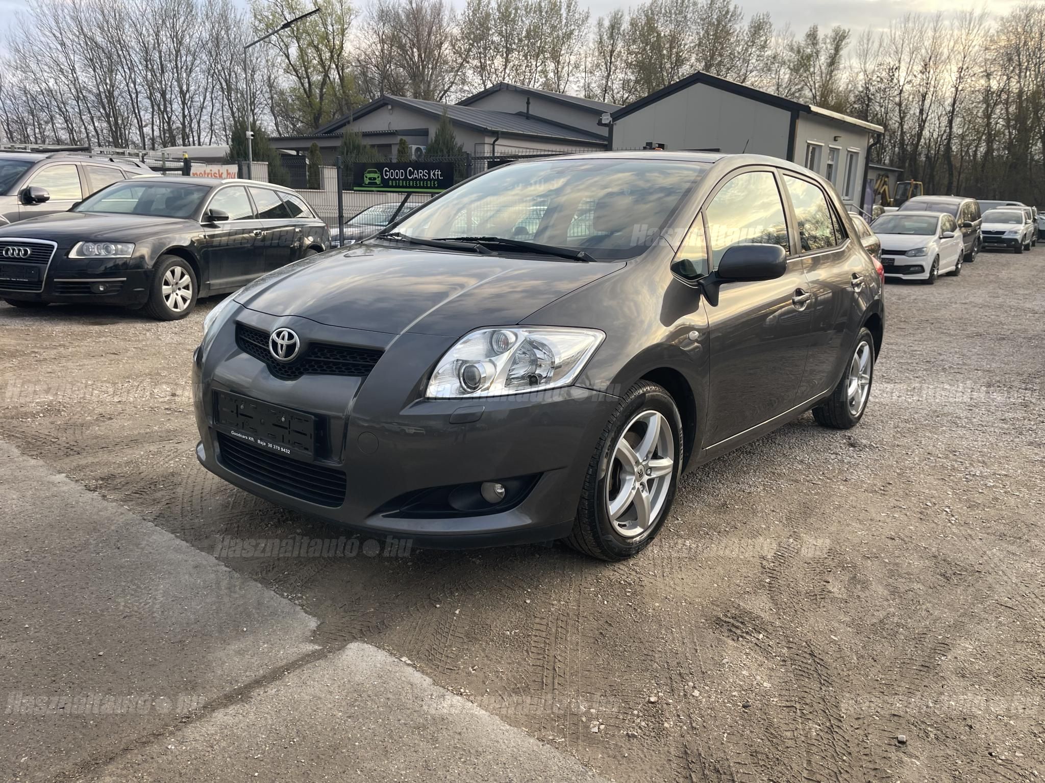 TOYOTA AURIS 2007/11 - 1