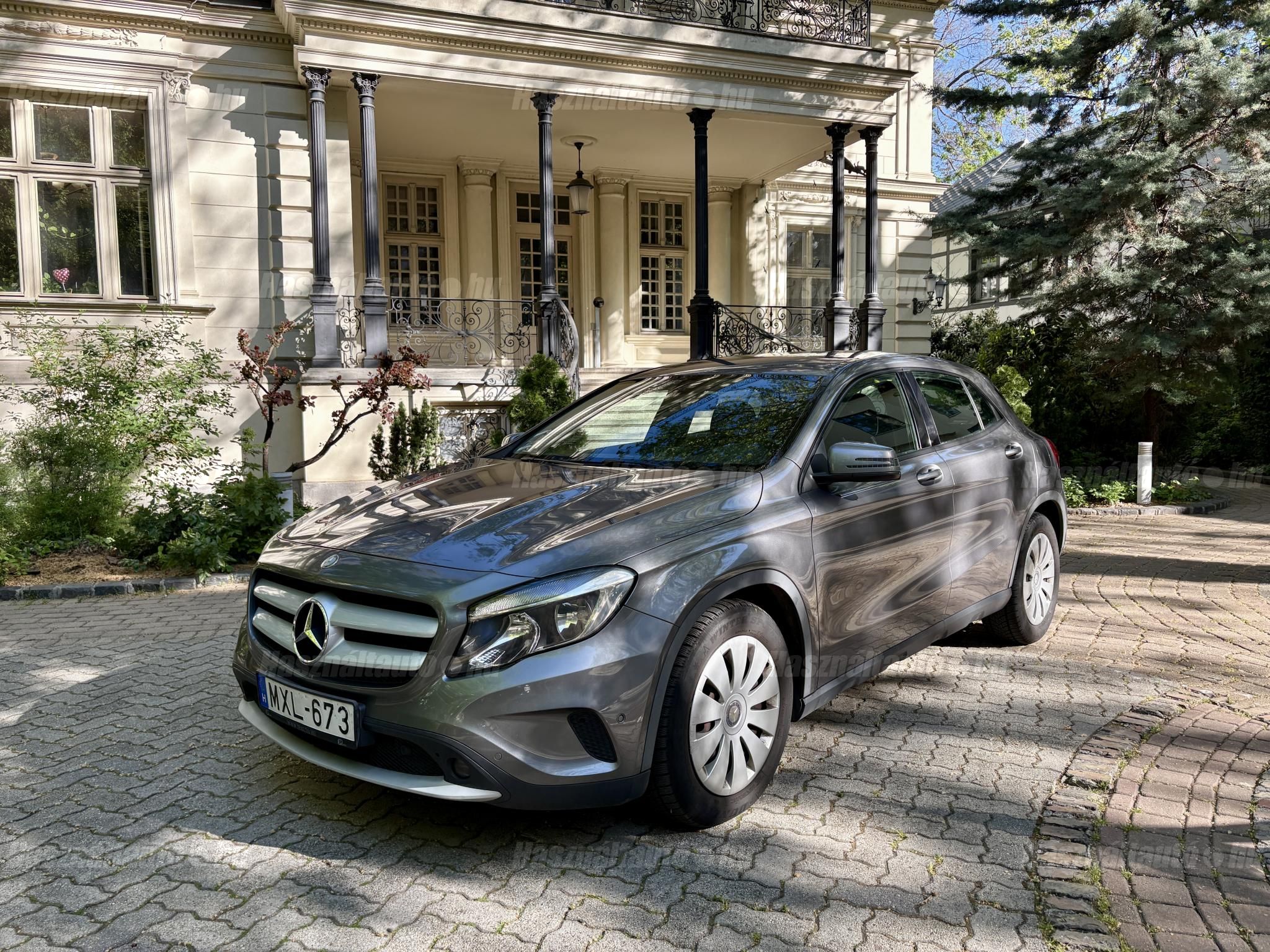 MERCEDES-BENZ GLA 200 2014 - 1