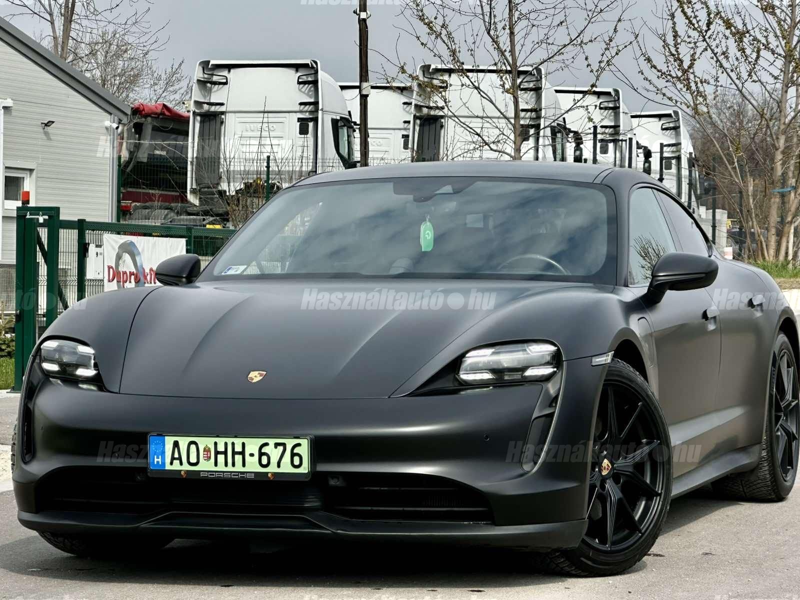 PORSCHE TAYCAN 2021/1 - 1