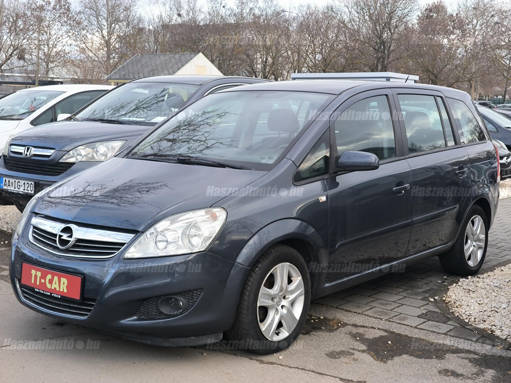OPEL ZAFIRA B 2009/7 - 1