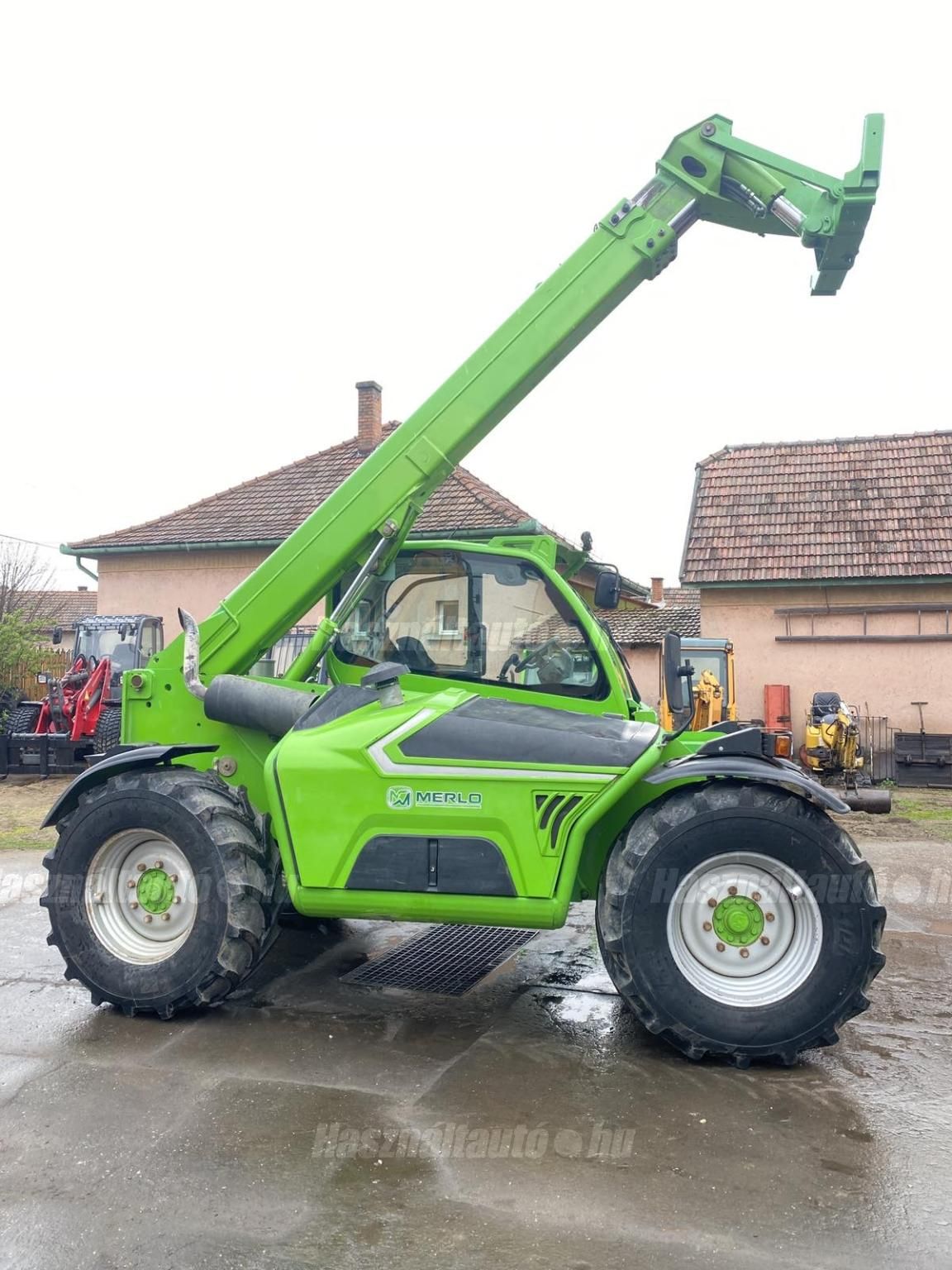 MERLO 2015 - 1