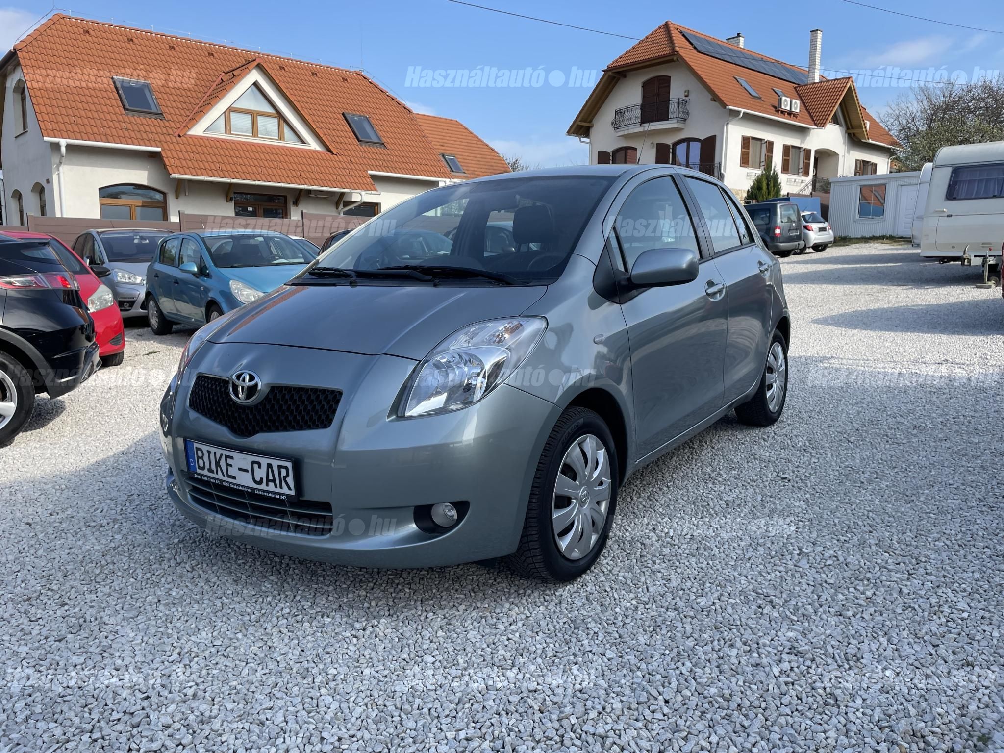 TOYOTA YARIS 2007/9 - 1