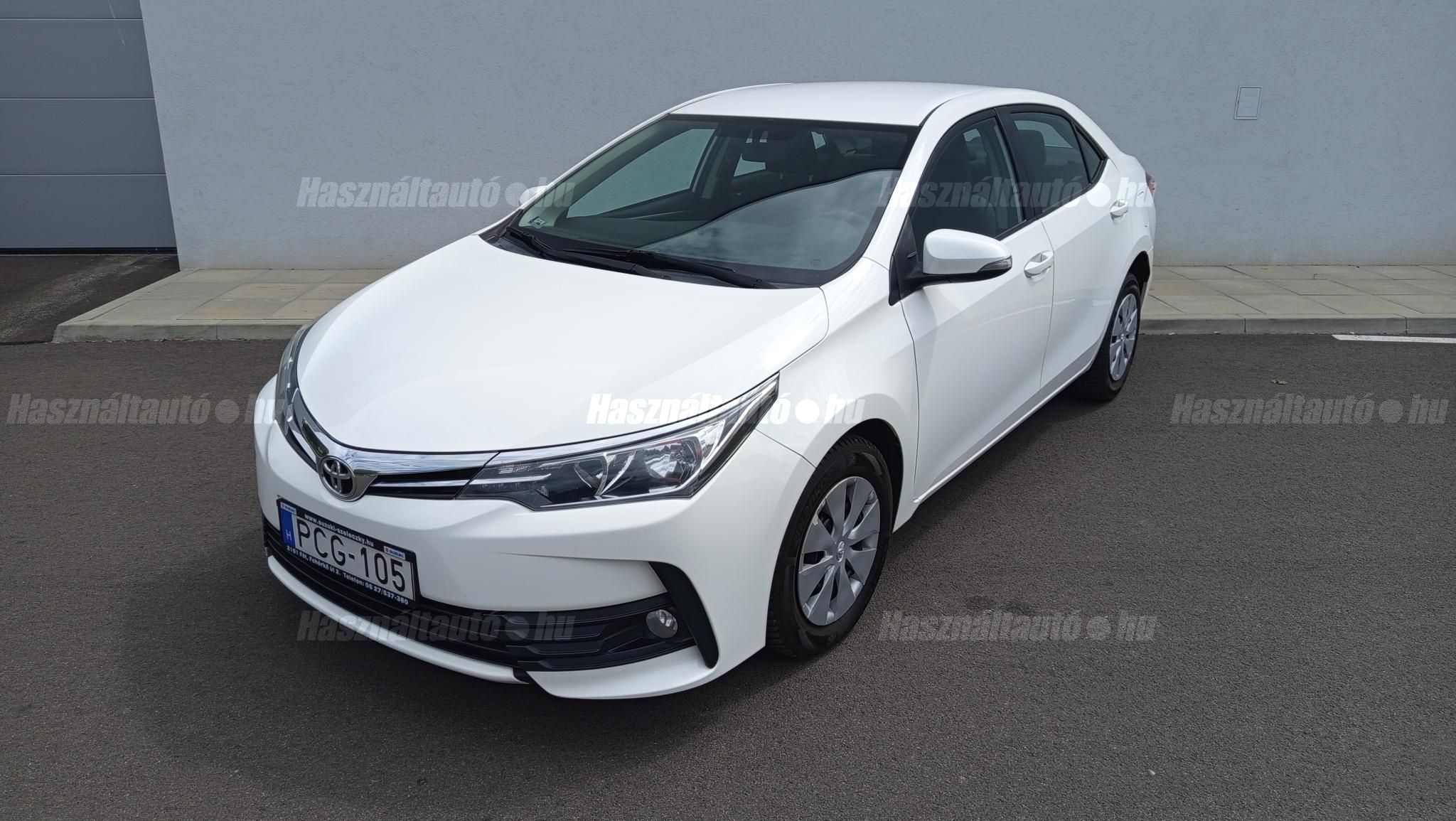 TOYOTA COROLLA 2017/4 - 1