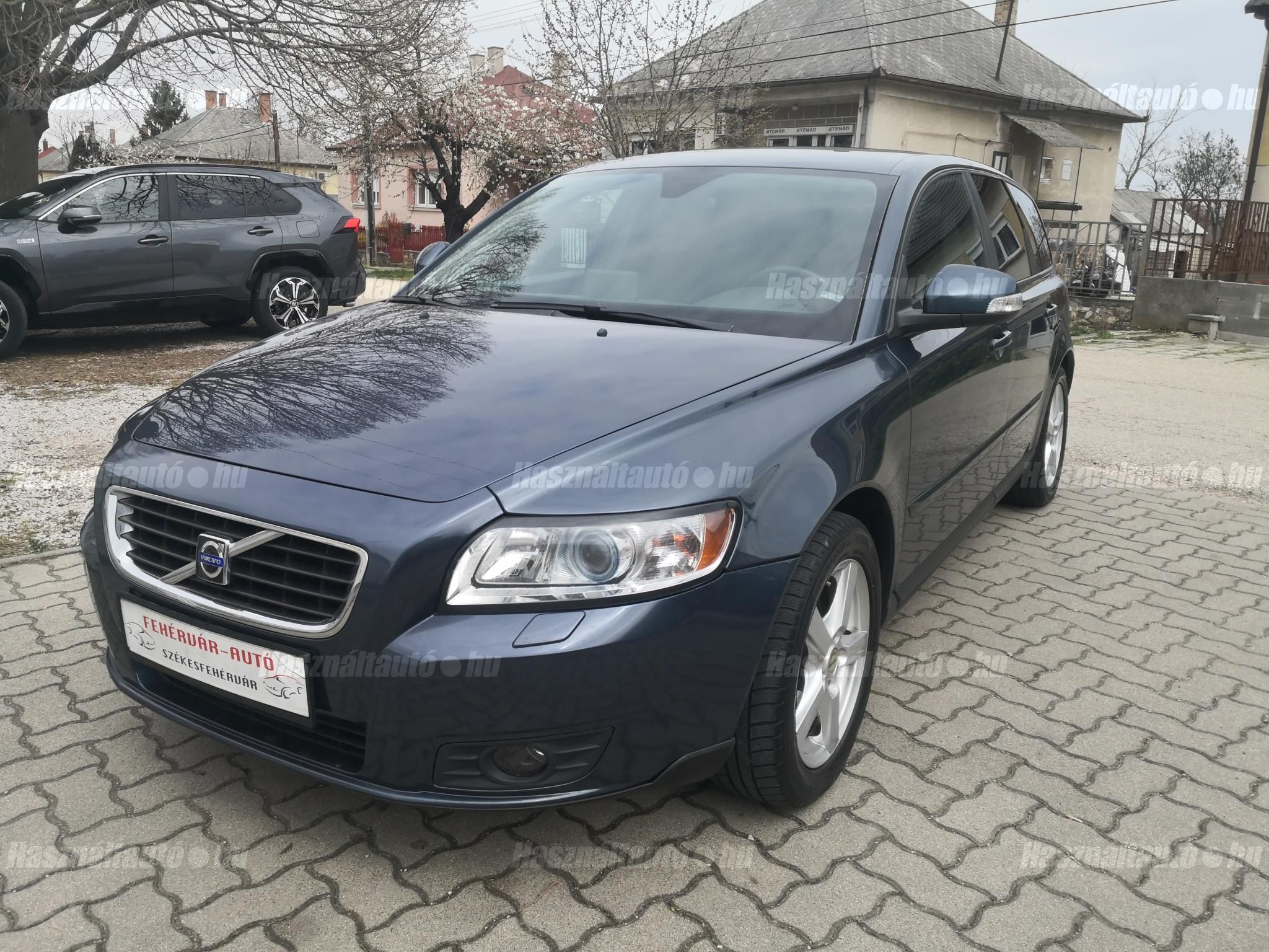 VOLVO V50 2009/4 - 1
