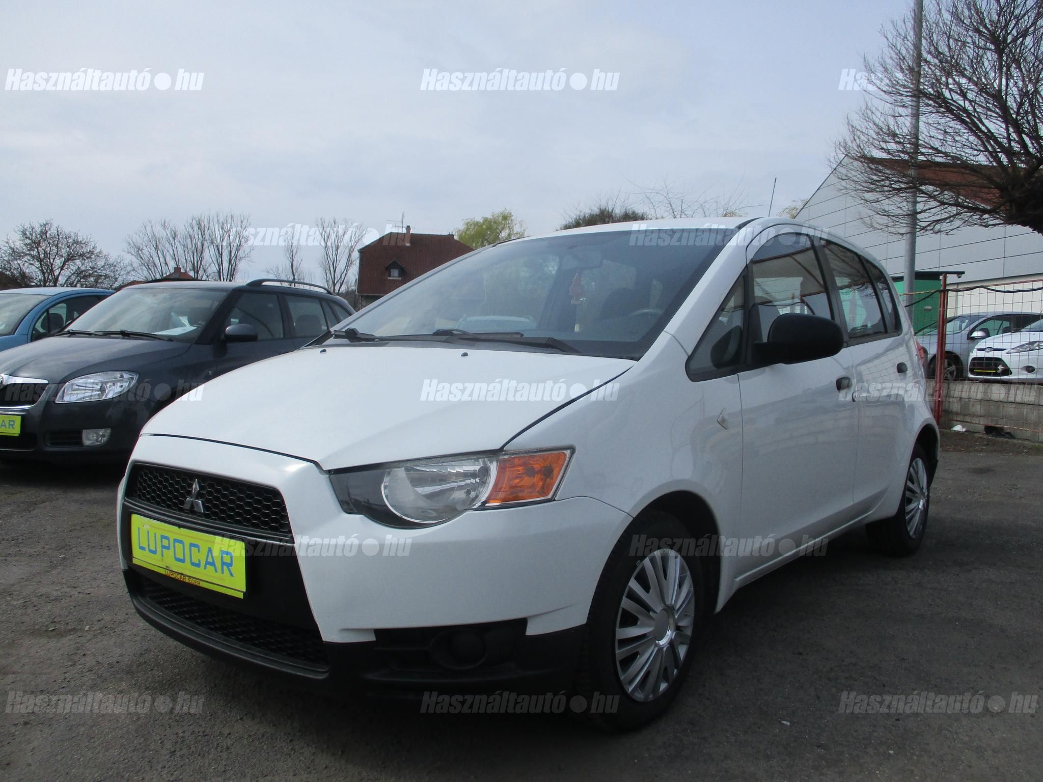 MITSUBISHI COLT 2009/9 - 1