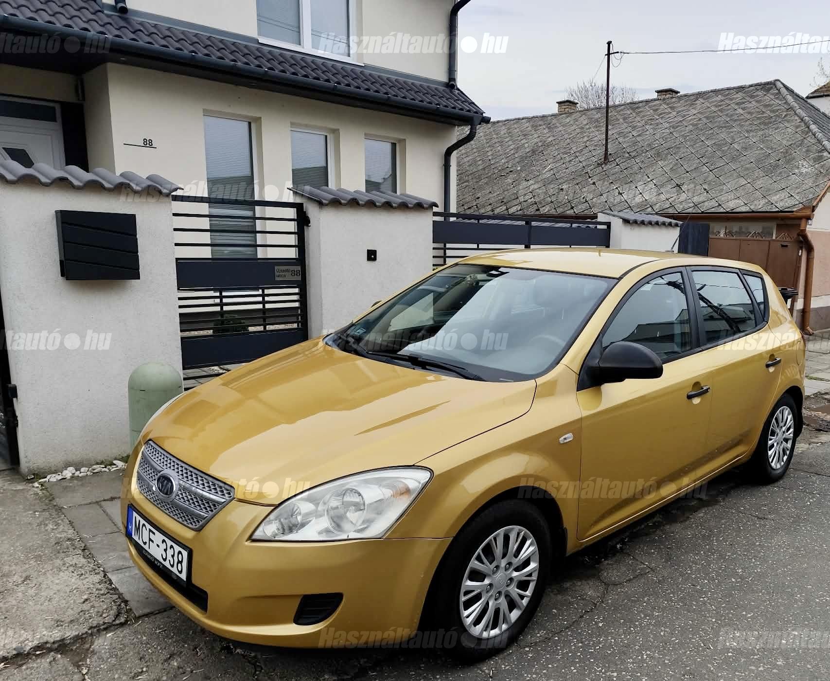KIA CEE'D 2008/10 - 1