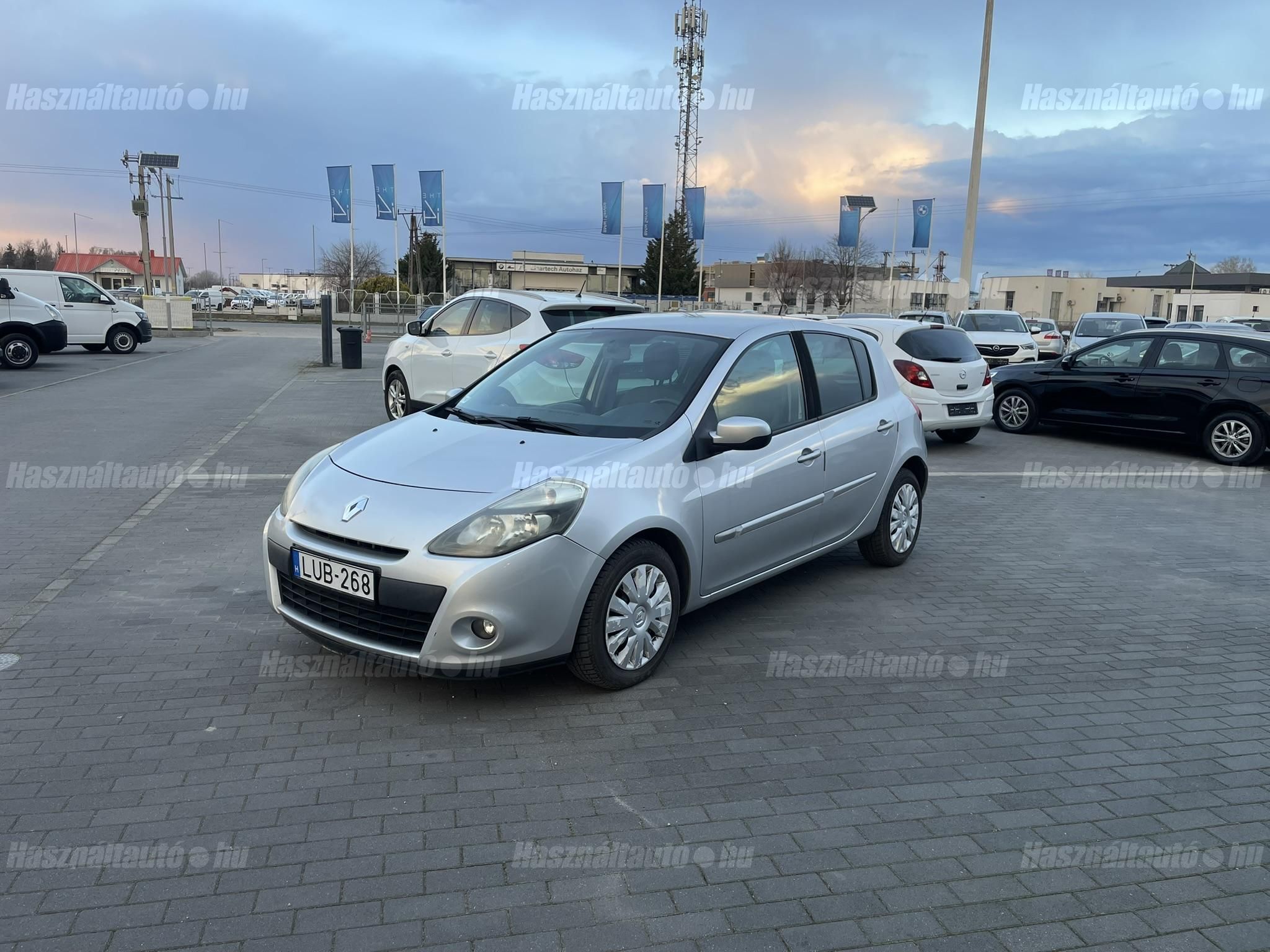 RENAULT CLIO 2010/10 - 1
