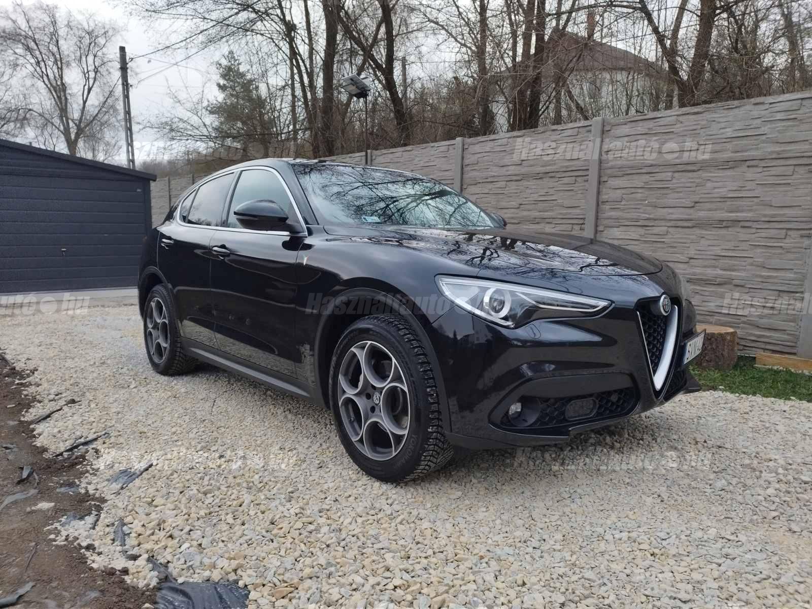 ALFA ROMEO STELVIO 2017/10 - 1