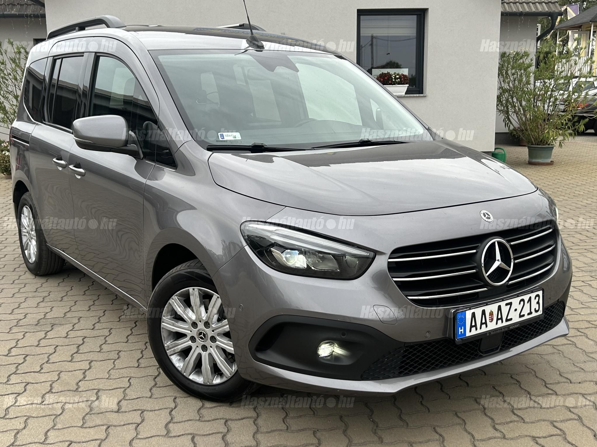 MERCEDES-BENZ T-OSZTÁLY 2022/8 - 1