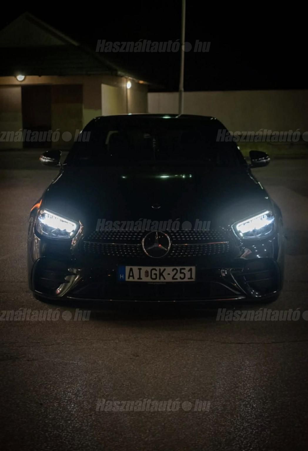 MERCEDES-BENZ E 220 2020/9 - 1