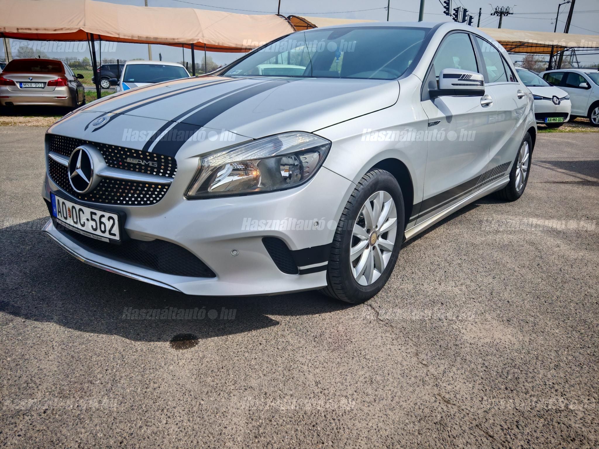 MERCEDES-BENZ A 180 2016/7 - 1