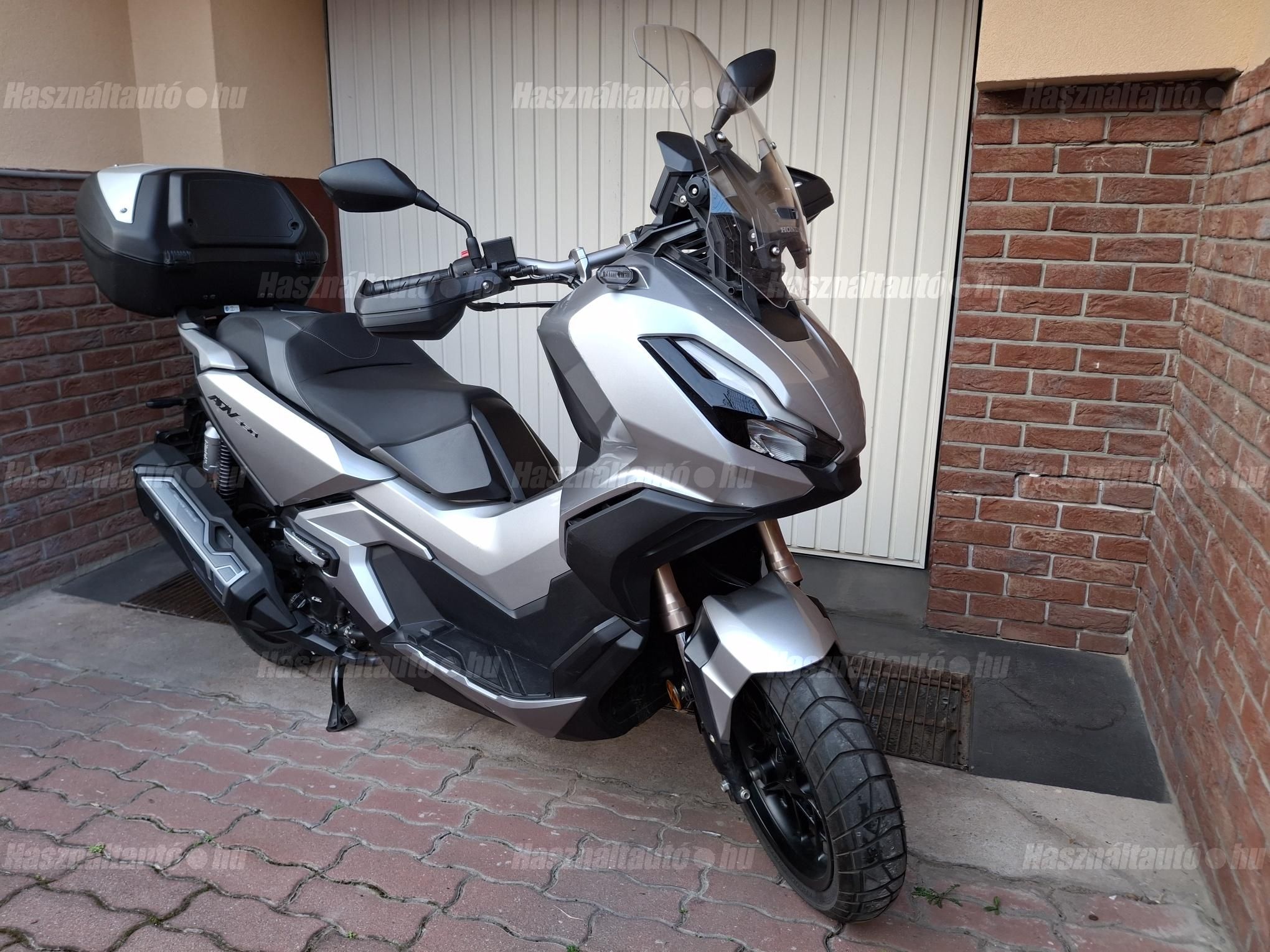HONDA ADV 350 2022 - 1
