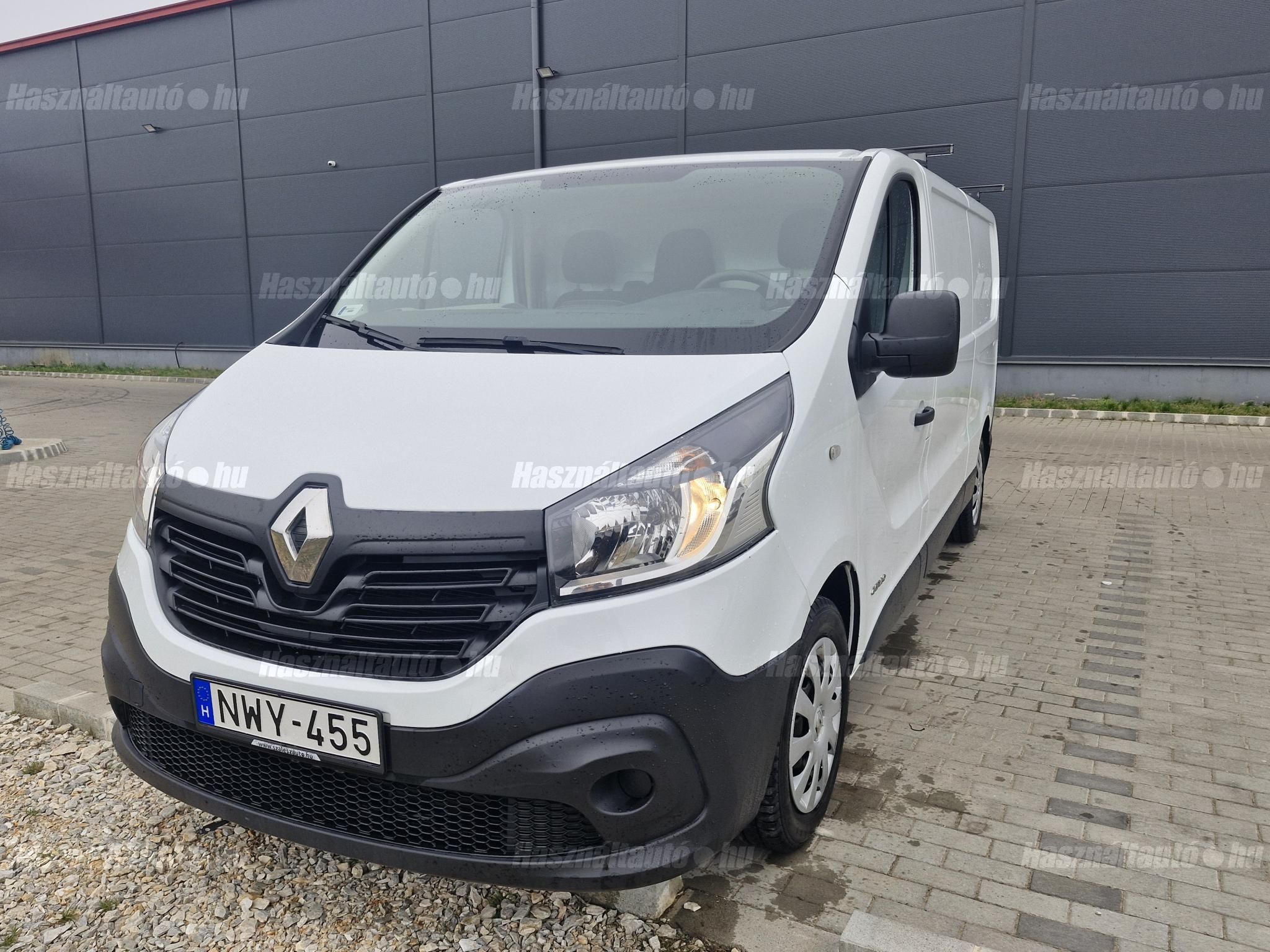 RENAULT TRAFIC 2016/11 - 1