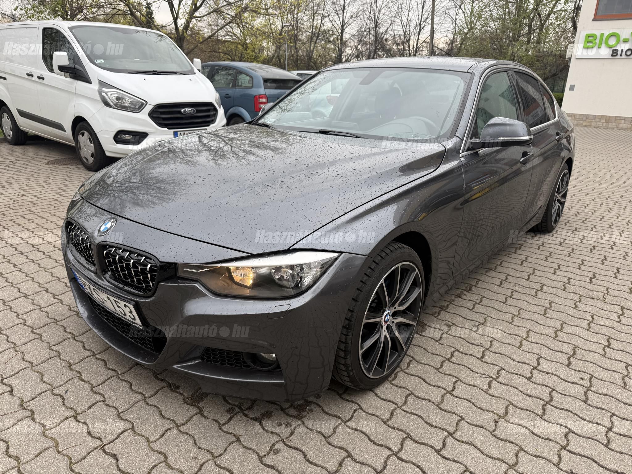 BMW 320 2013/2 - 1