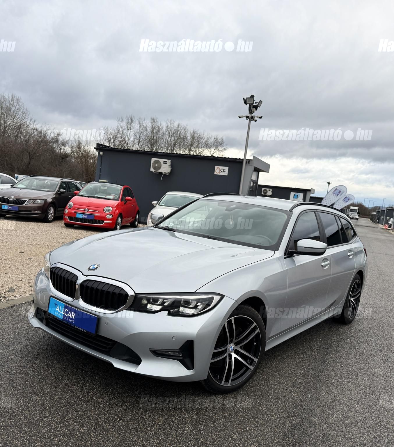 BMW 320 2019/10 - 1