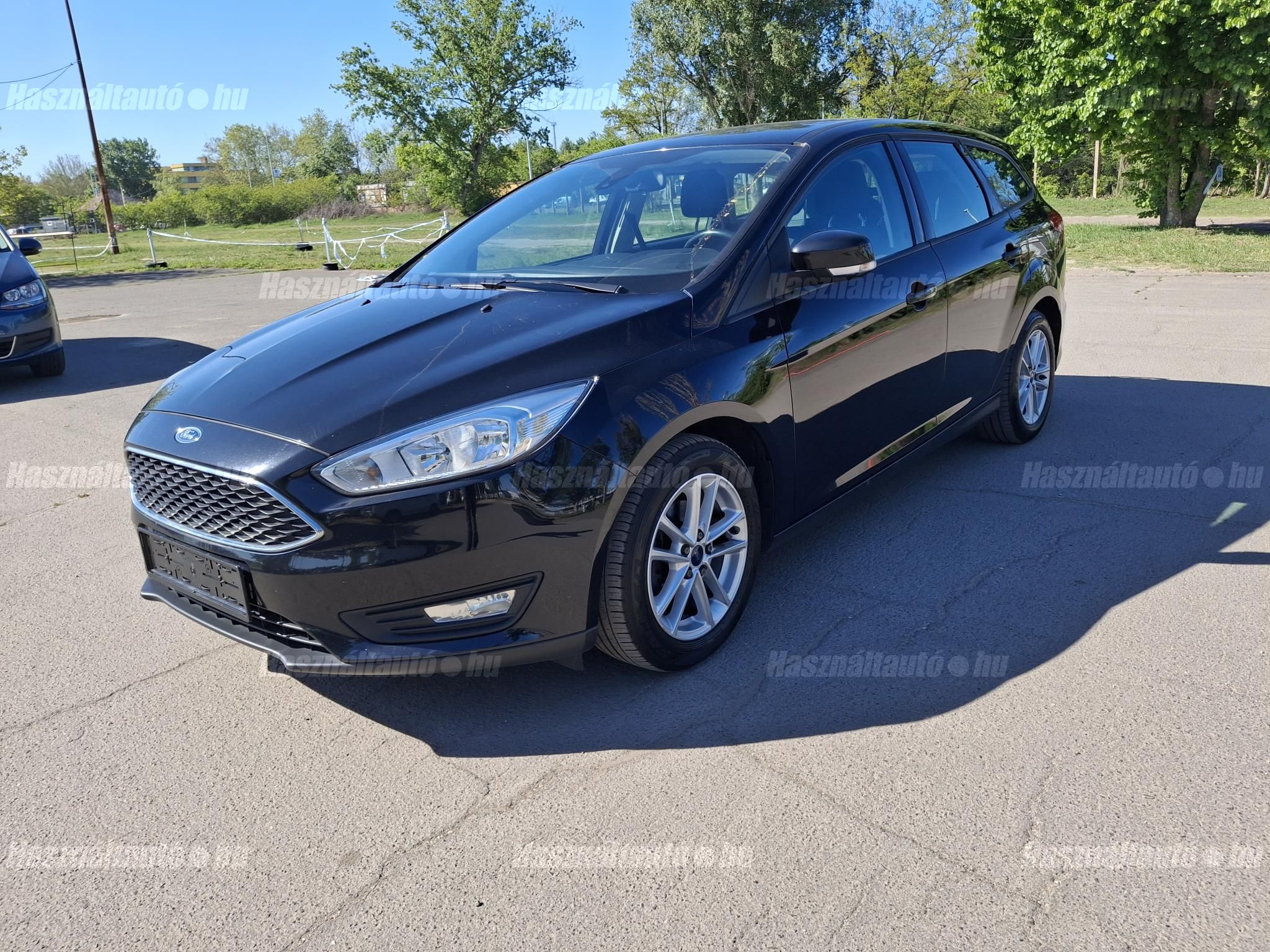 FORD FOCUS 2015/6 - 1