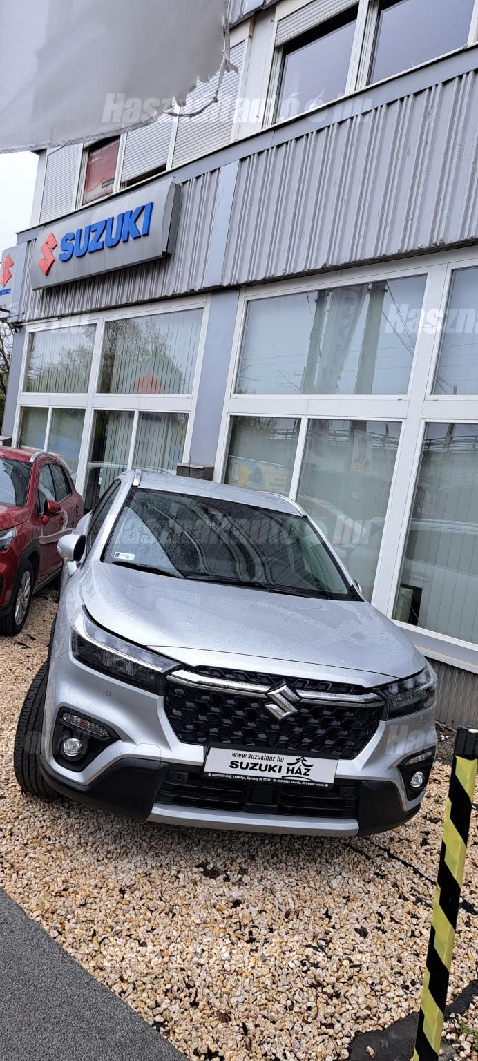 SUZUKI S-CROSS 2023/4 - 1