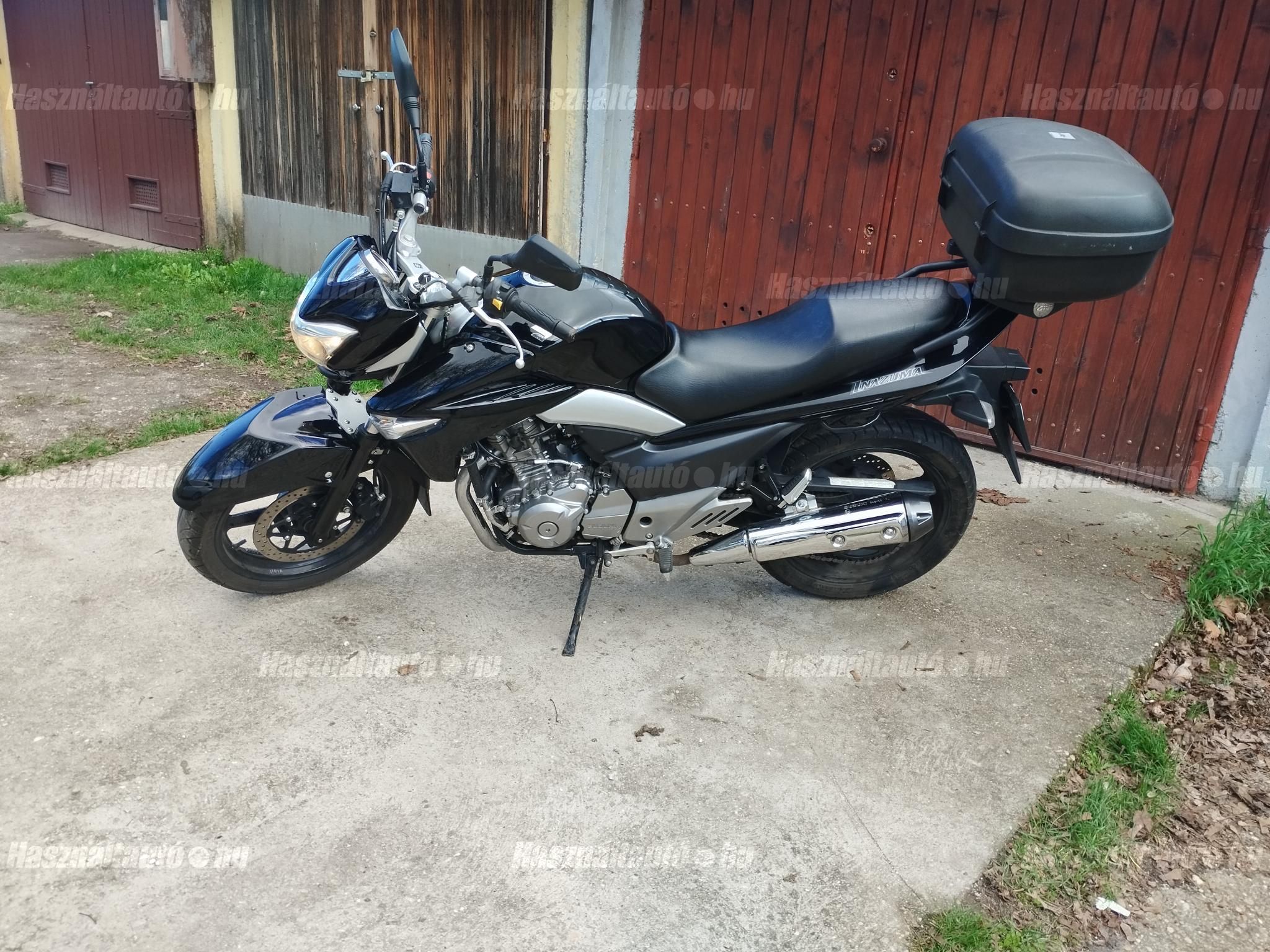 SUZUKI GW 250 INAZUMA 2013 - 1