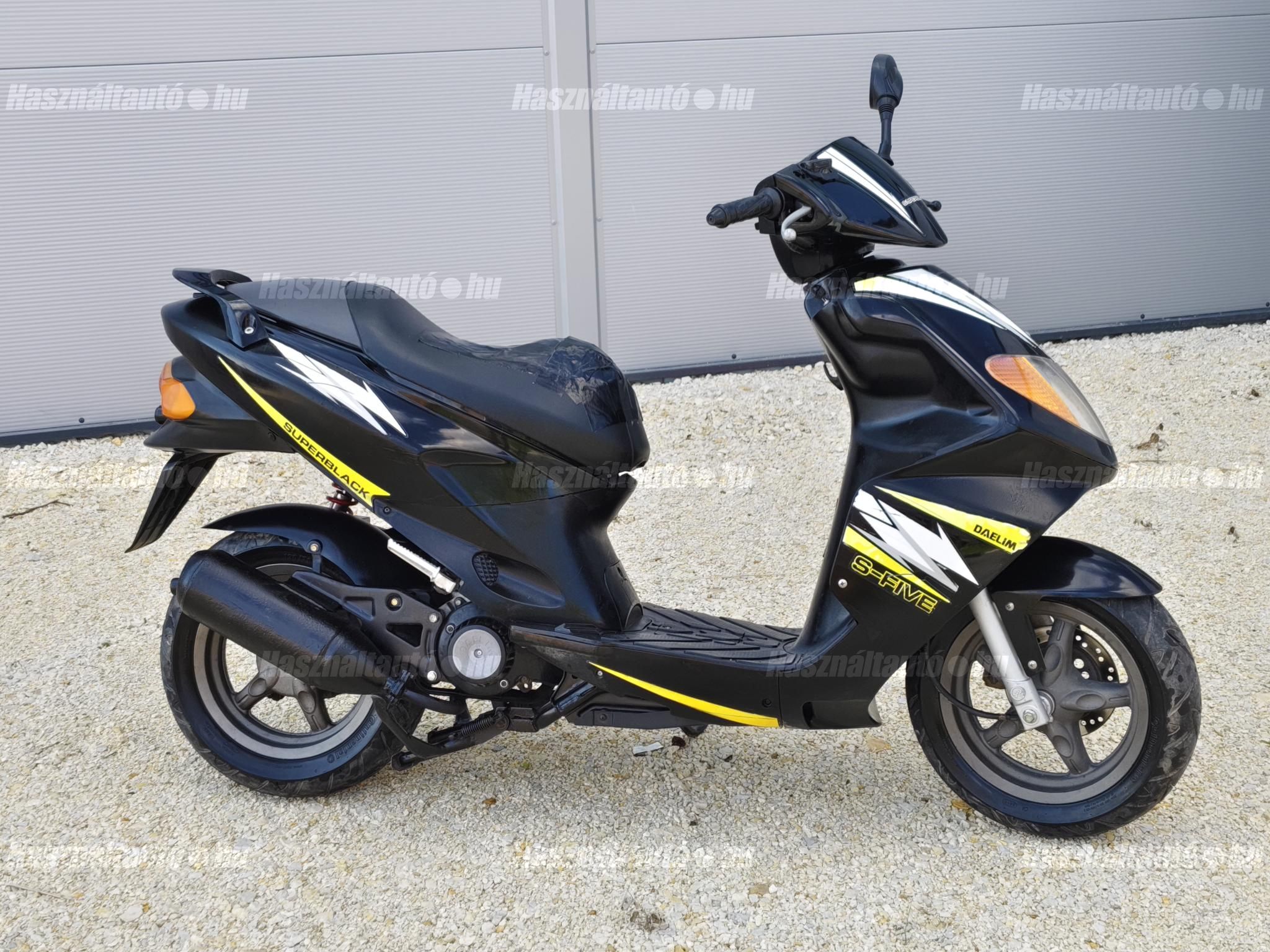 DAELIM S-FIVE 2008 - 1