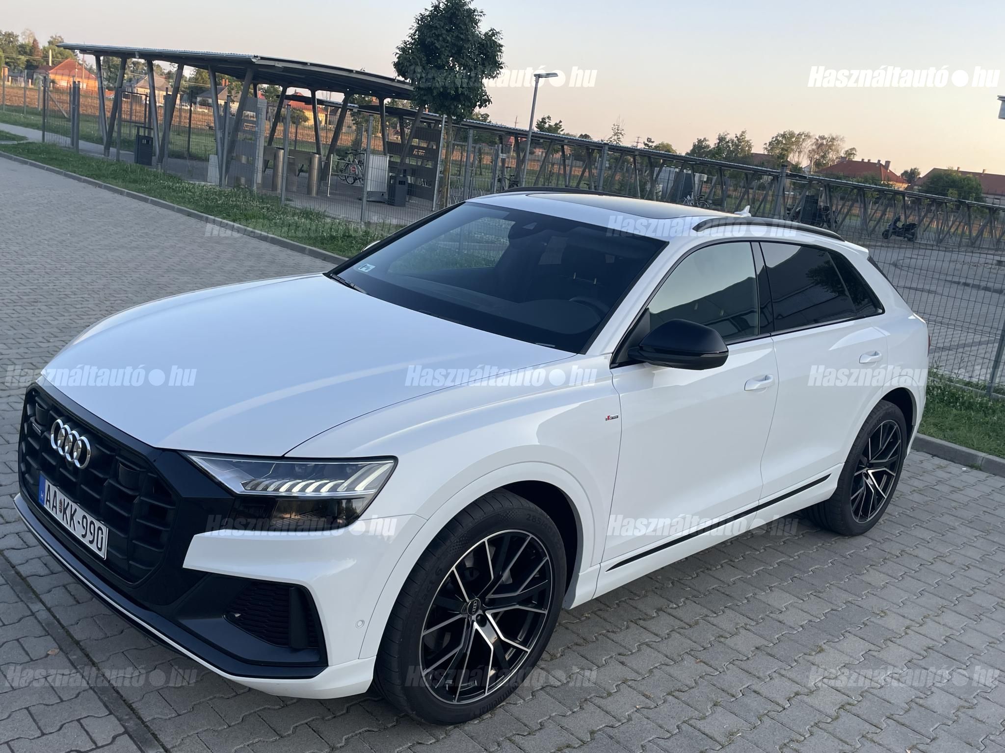 AUDI Q8 2023/3 - 1