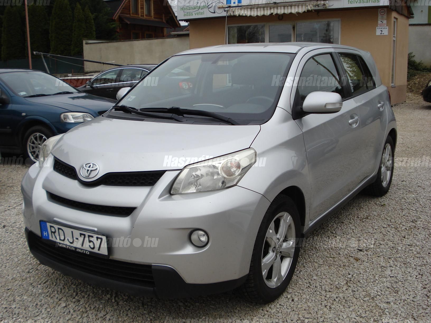 TOYOTA URBAN CRUISER 2009/11 - 1