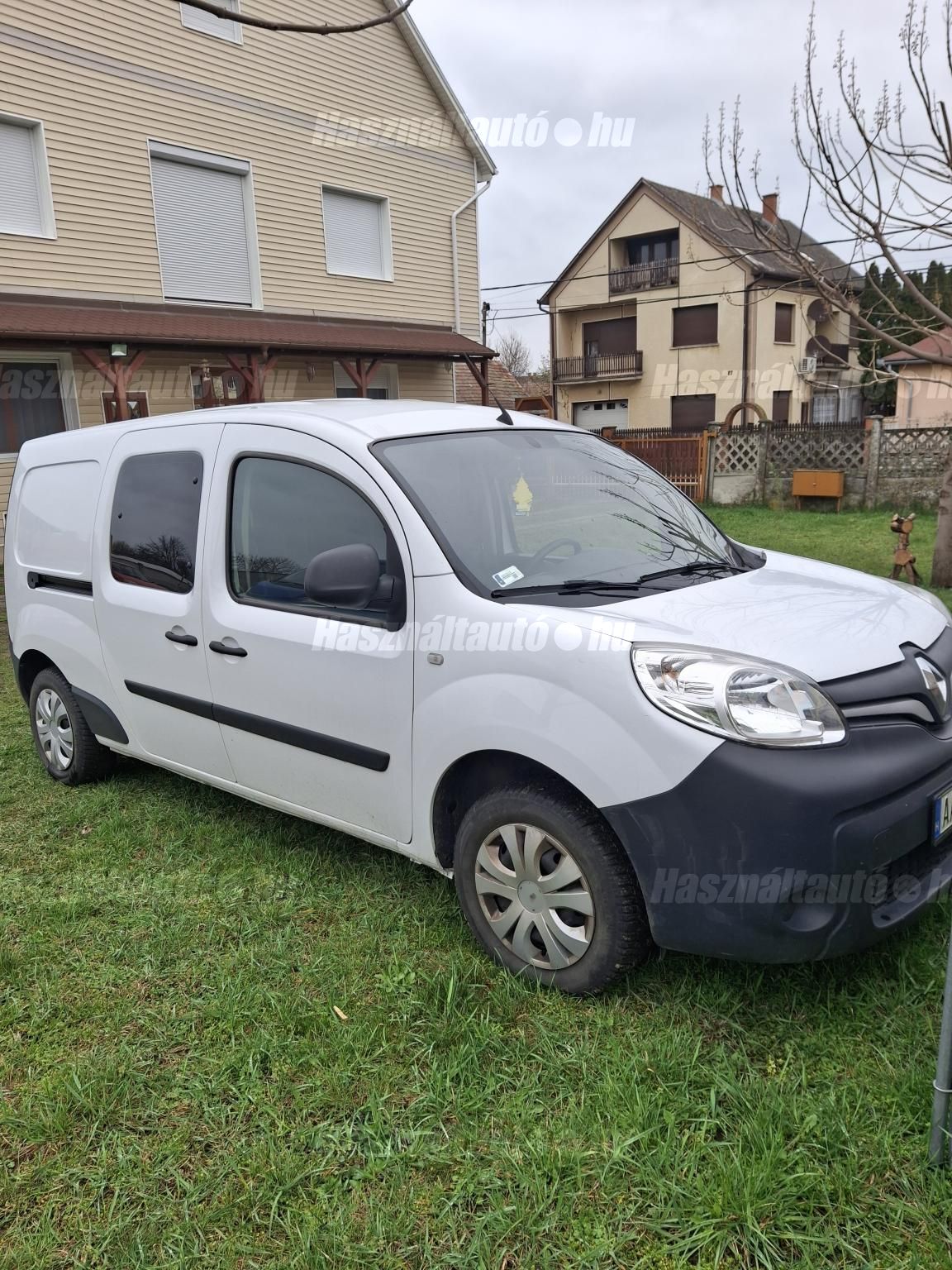 RENAULT KANGOO 2020/9 - 1