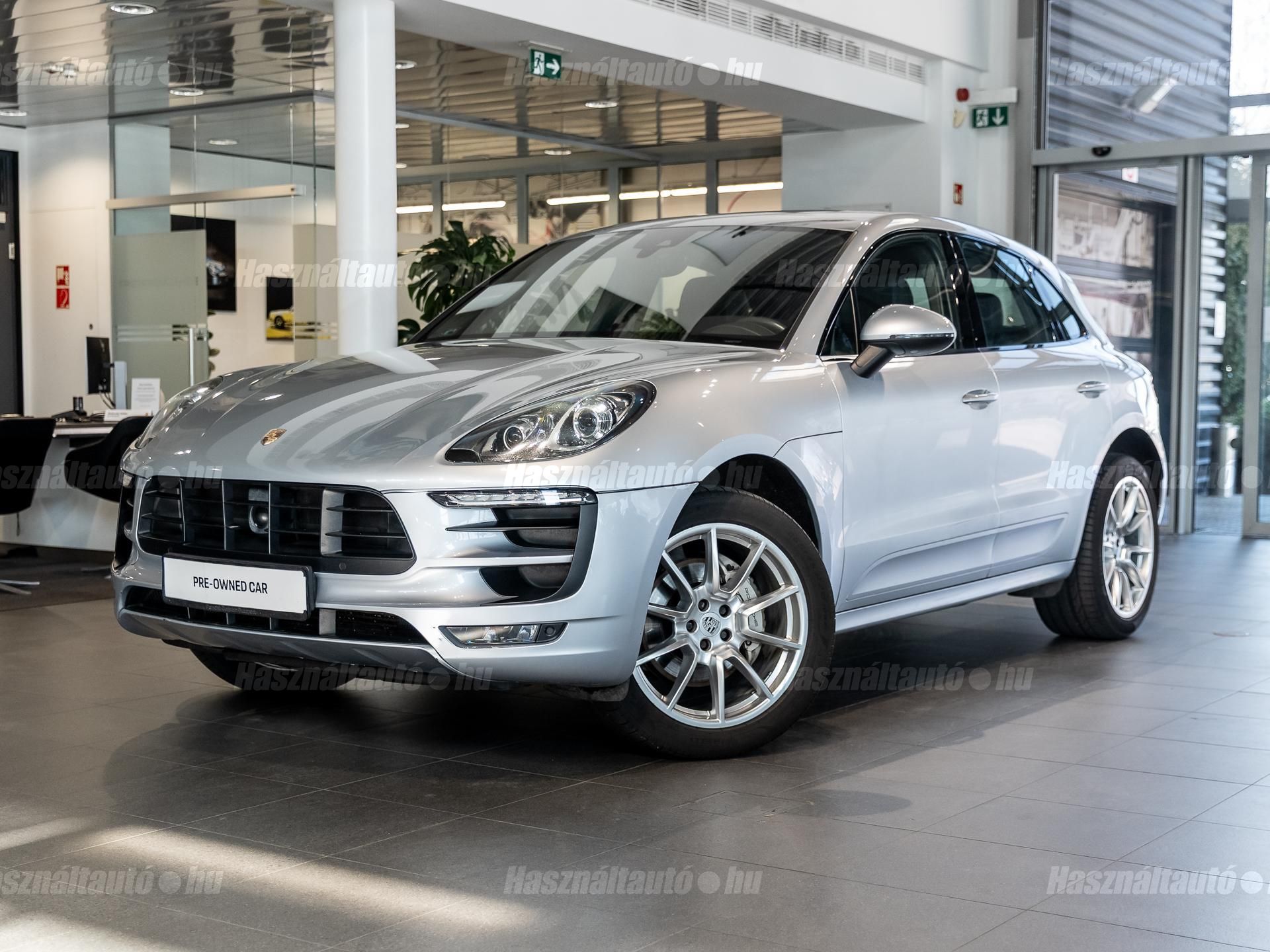 PORSCHE MACAN 2016/6 - 1