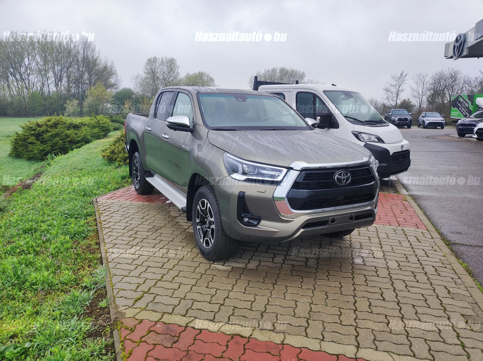 TOYOTA HILUX 2026 - 1